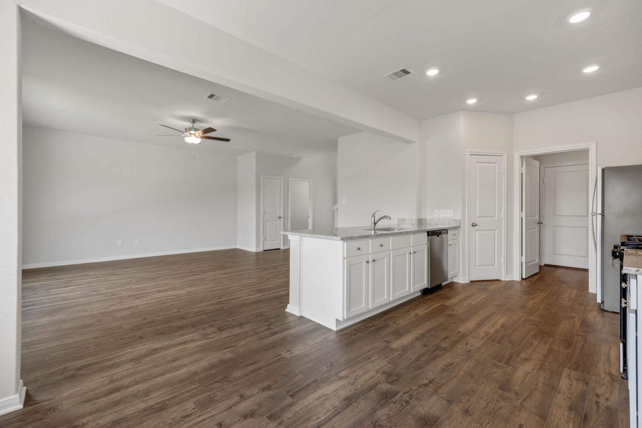 25515 Blooming Hazel Dr, Cleveland, TX 77328 photo