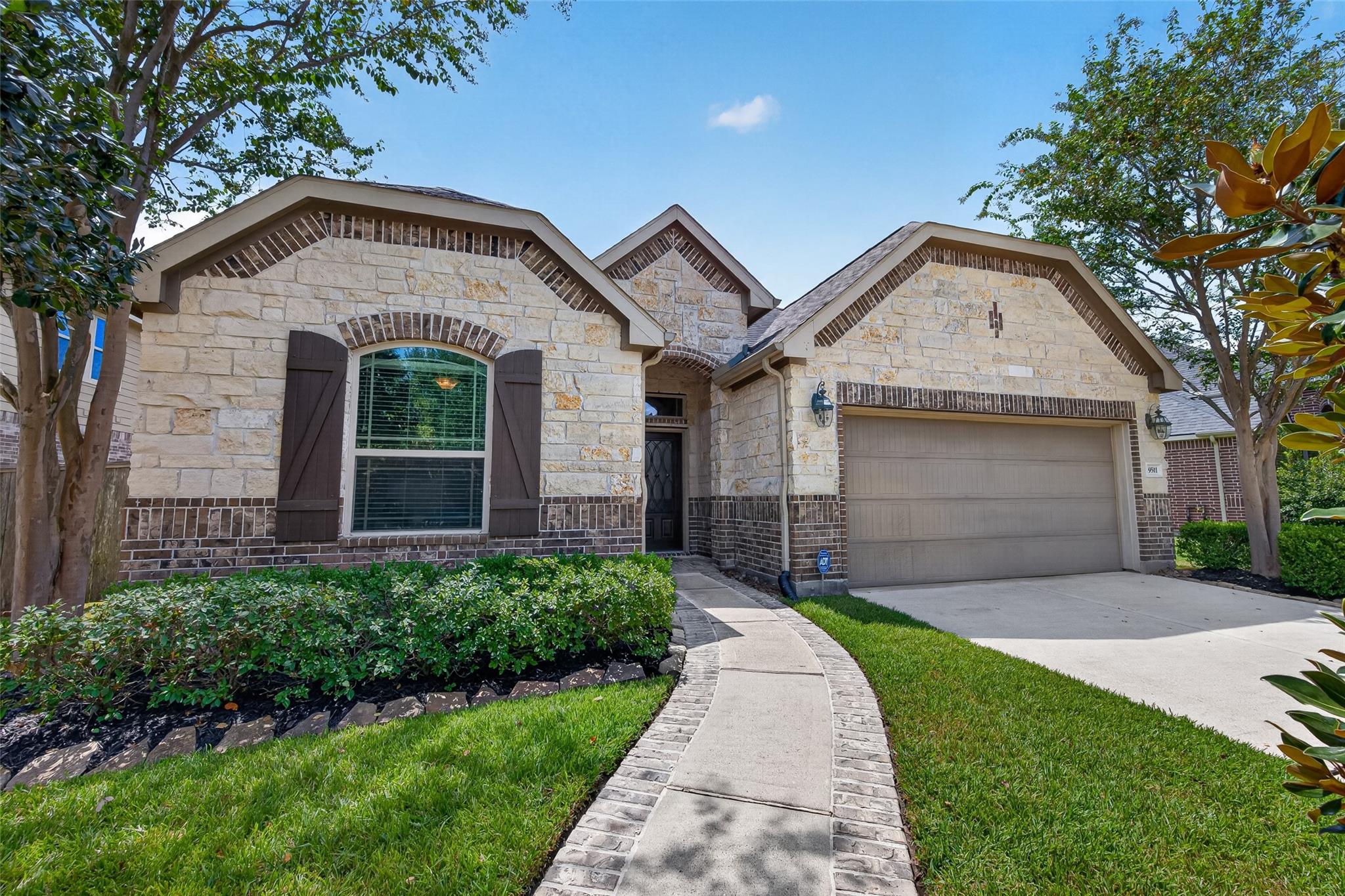 19511 Arbor Lodge Dr, Cypress, TX 77433