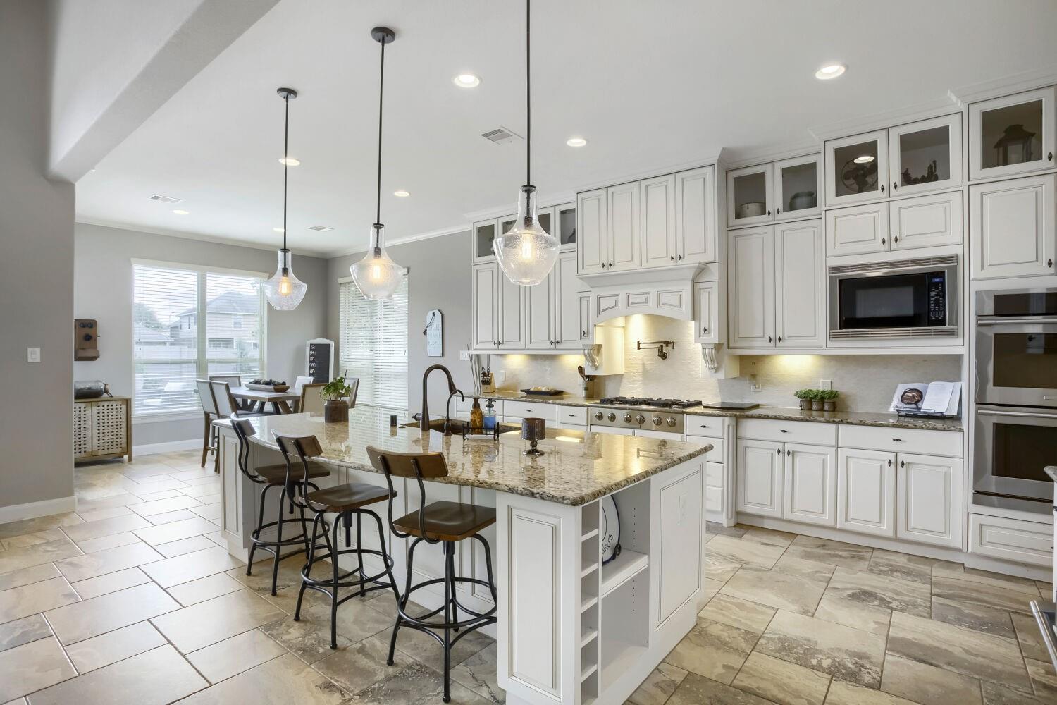 19014 Winding Atwood Ln, Tomball, TX 77377