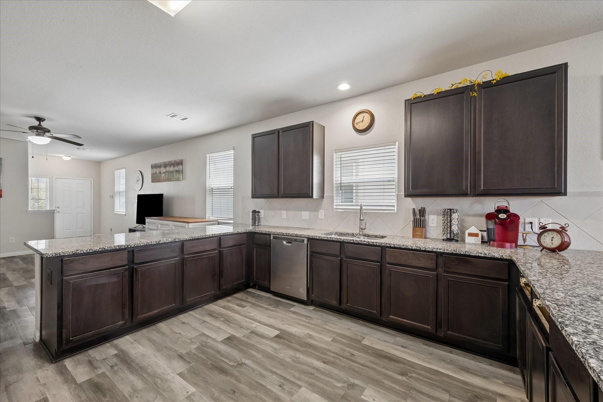 23659 Rainbow Eucalyptus Dr, Spring, TX 77373 photo