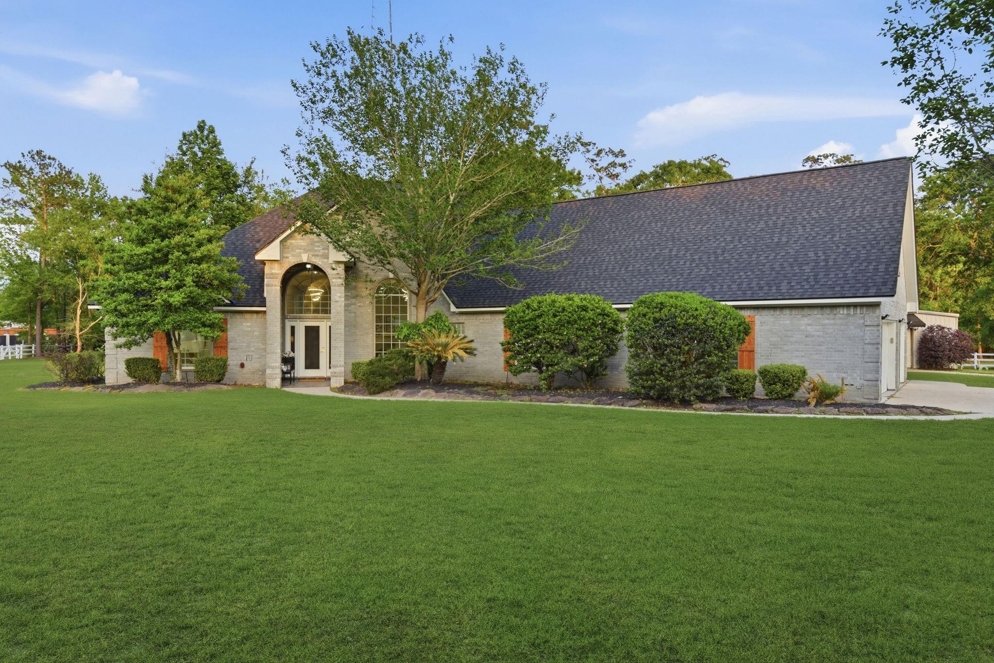 8001 Hills Pkwy, Montgomery, TX 77316 photo