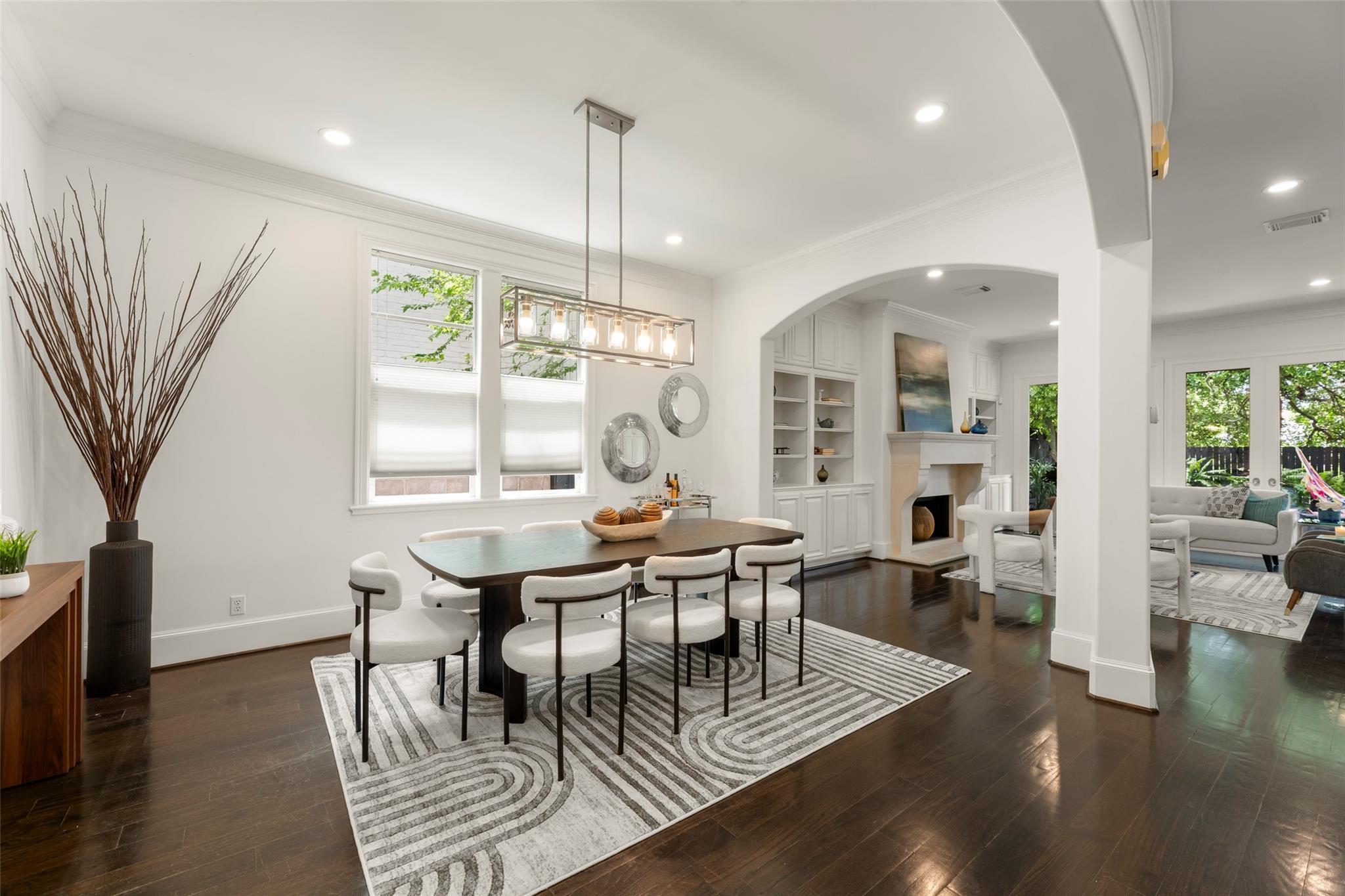 6236 Community Dr, Houston, TX 77005 photo