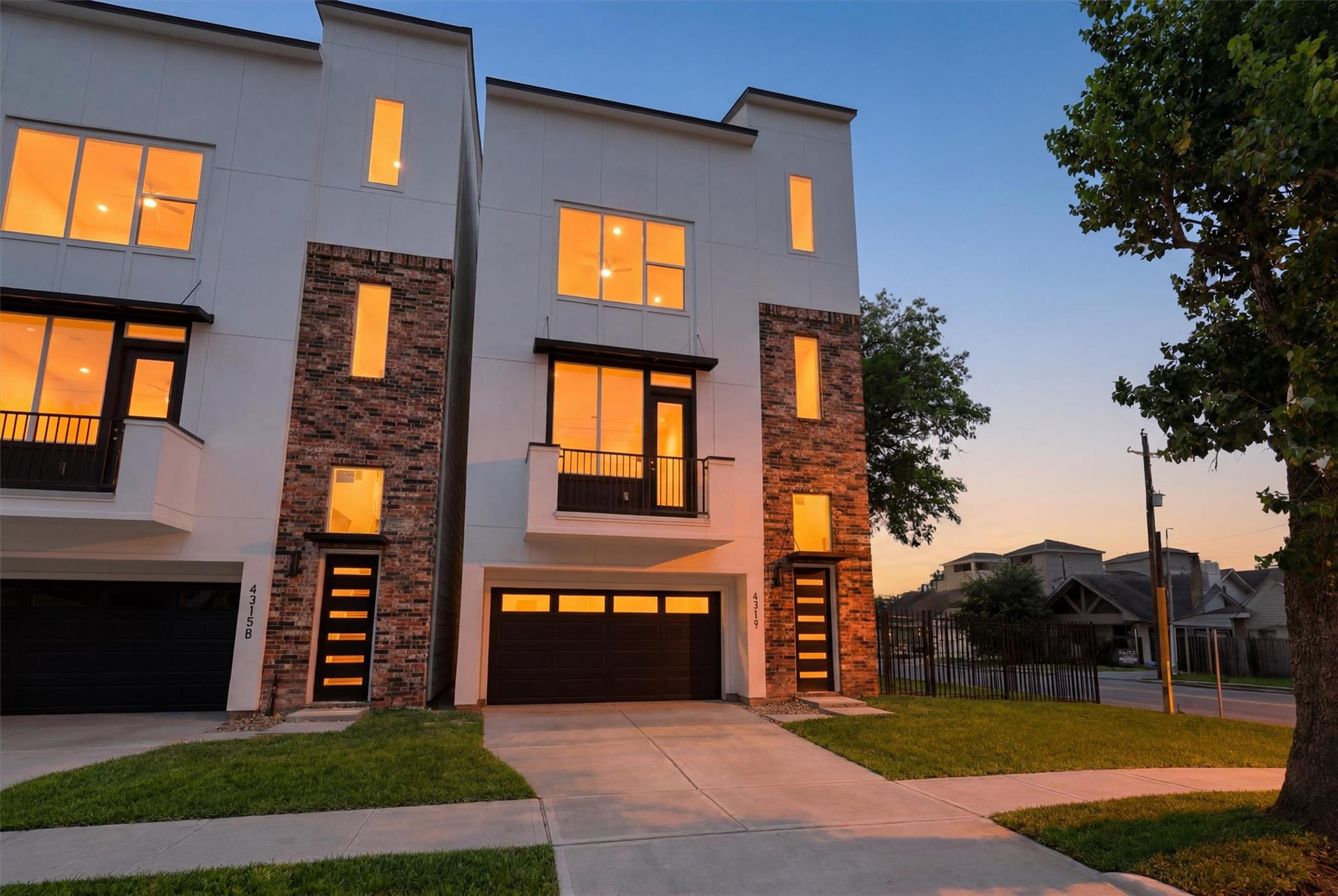 4319 Crawford St, Houston, TX 77004