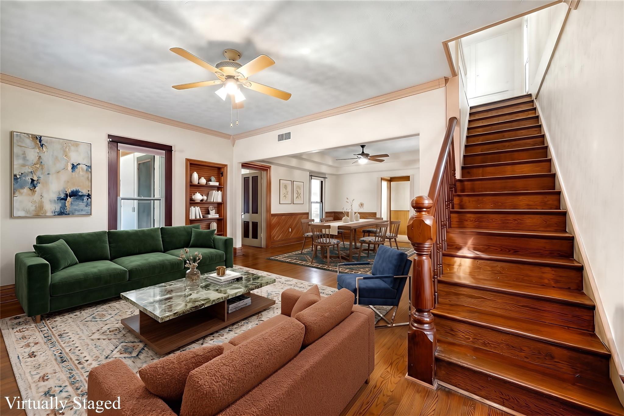 816 W Adoue St, Alvin, TX 77511 photo