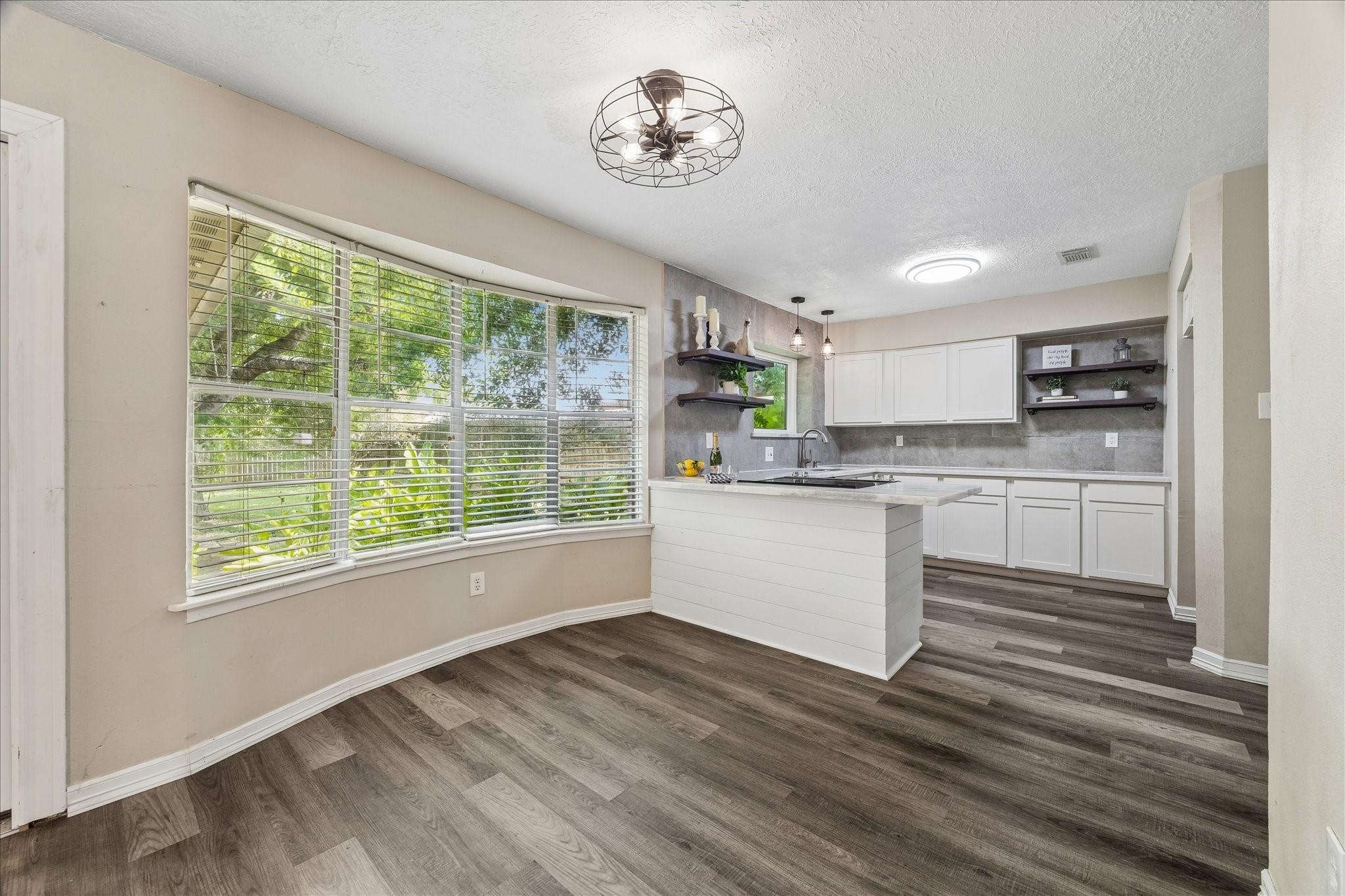 5415 Timpani Dr, Friendswood, TX 77546 photo