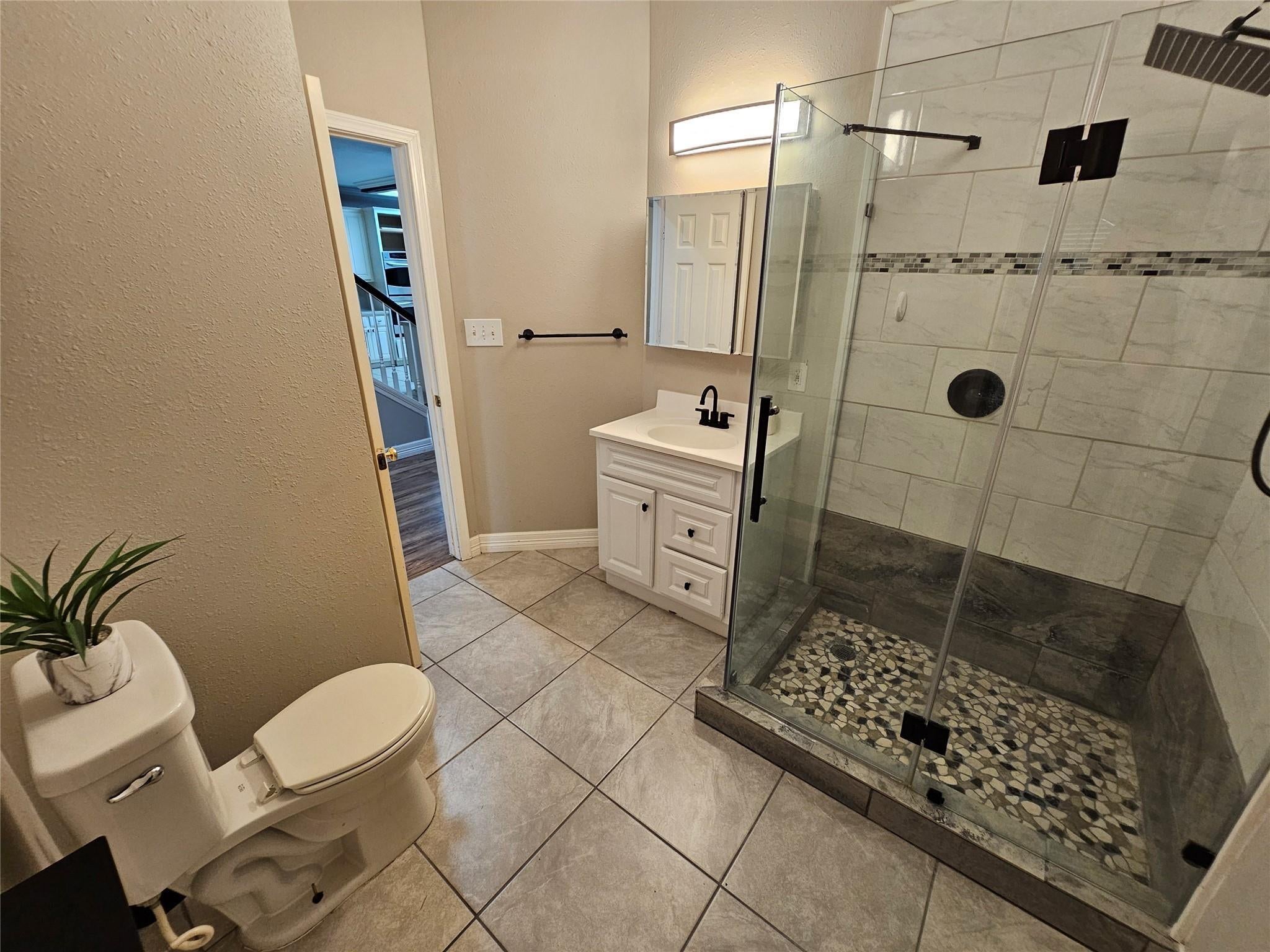 25606 Valley Spring Pl, Spring, TX 77373 photo