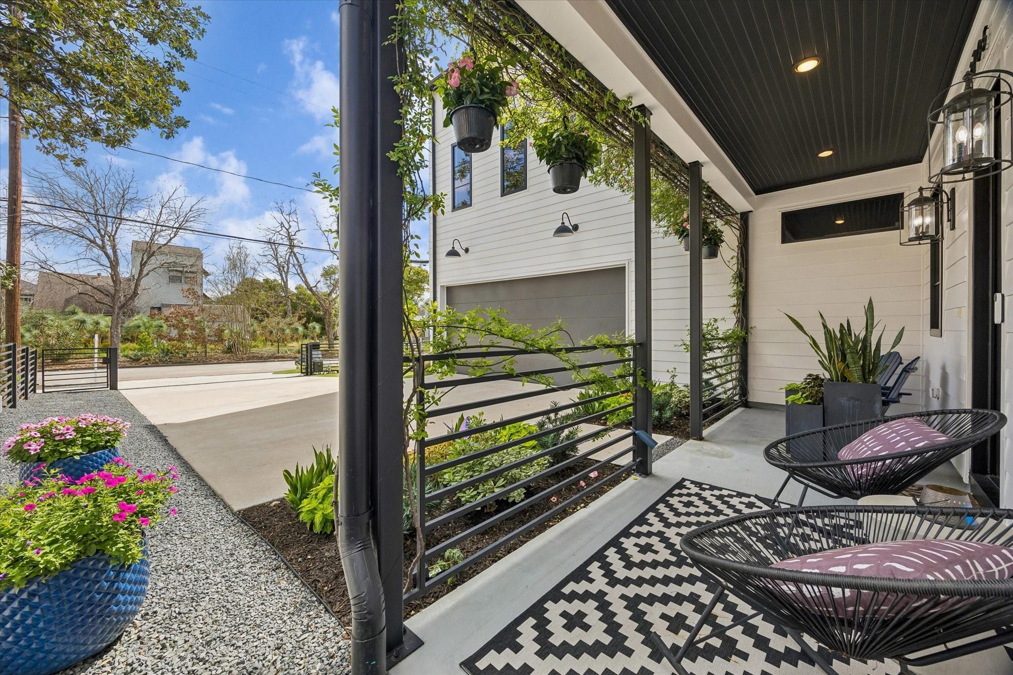 2705 Julian St, Houston, TX 77009 photo