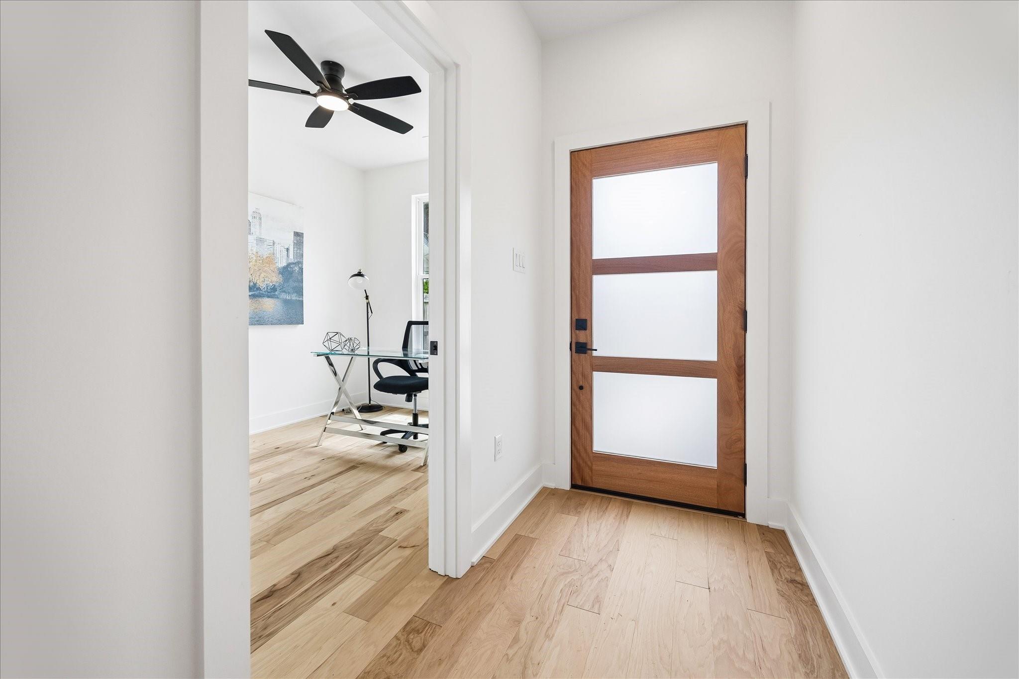125 N Sidney St, Houston, TX 77003 photo