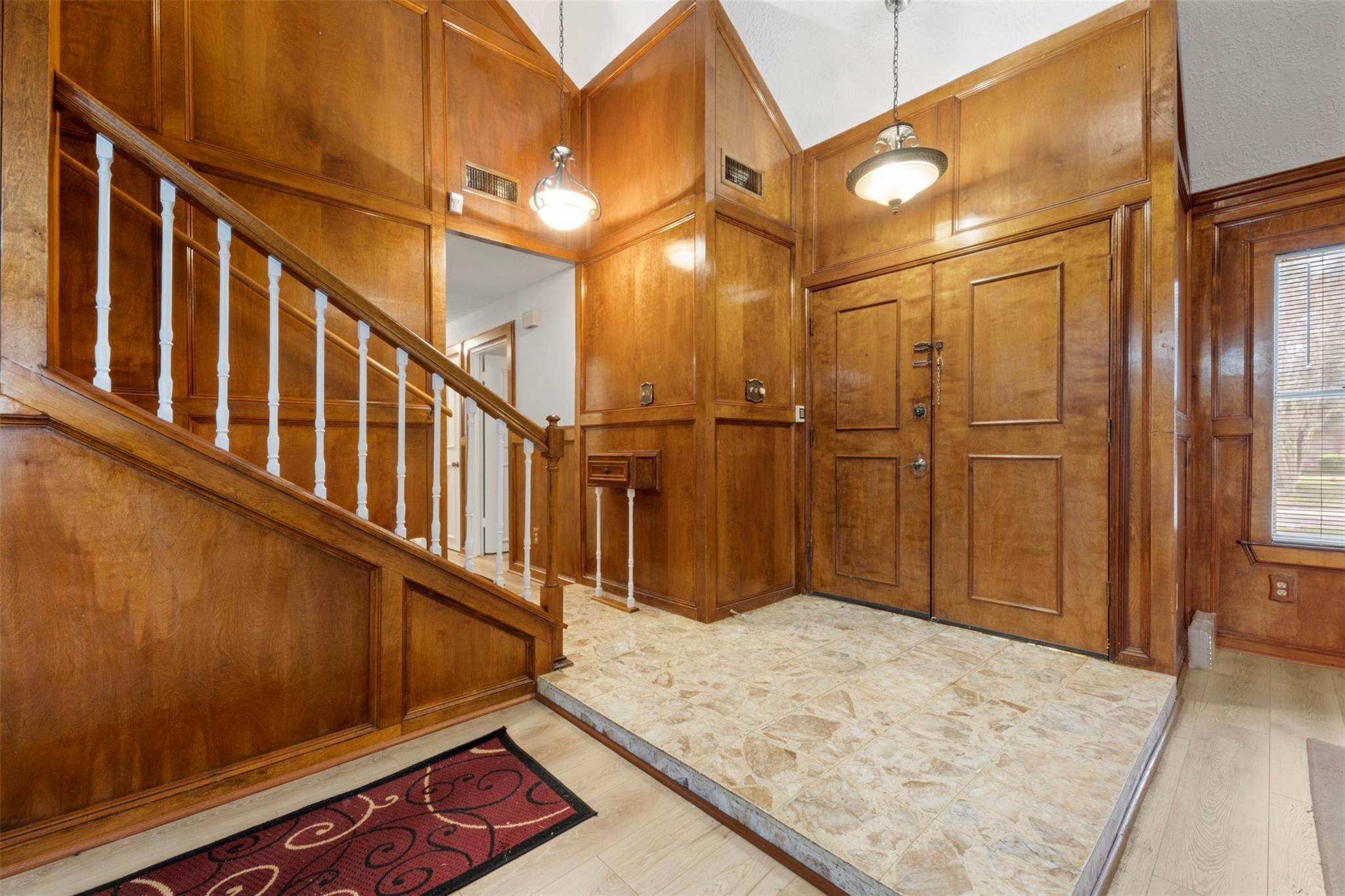 10614 Huntington Point Dr, Houston, TX 77099 photo