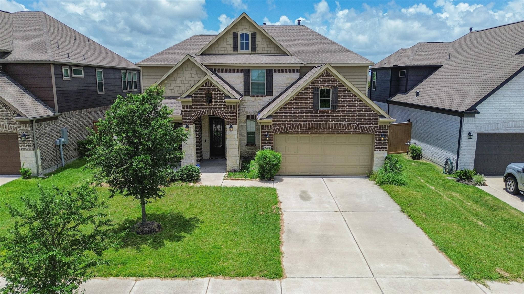 2409 Lake Mist Dr, Texas City, TX 77568 photo