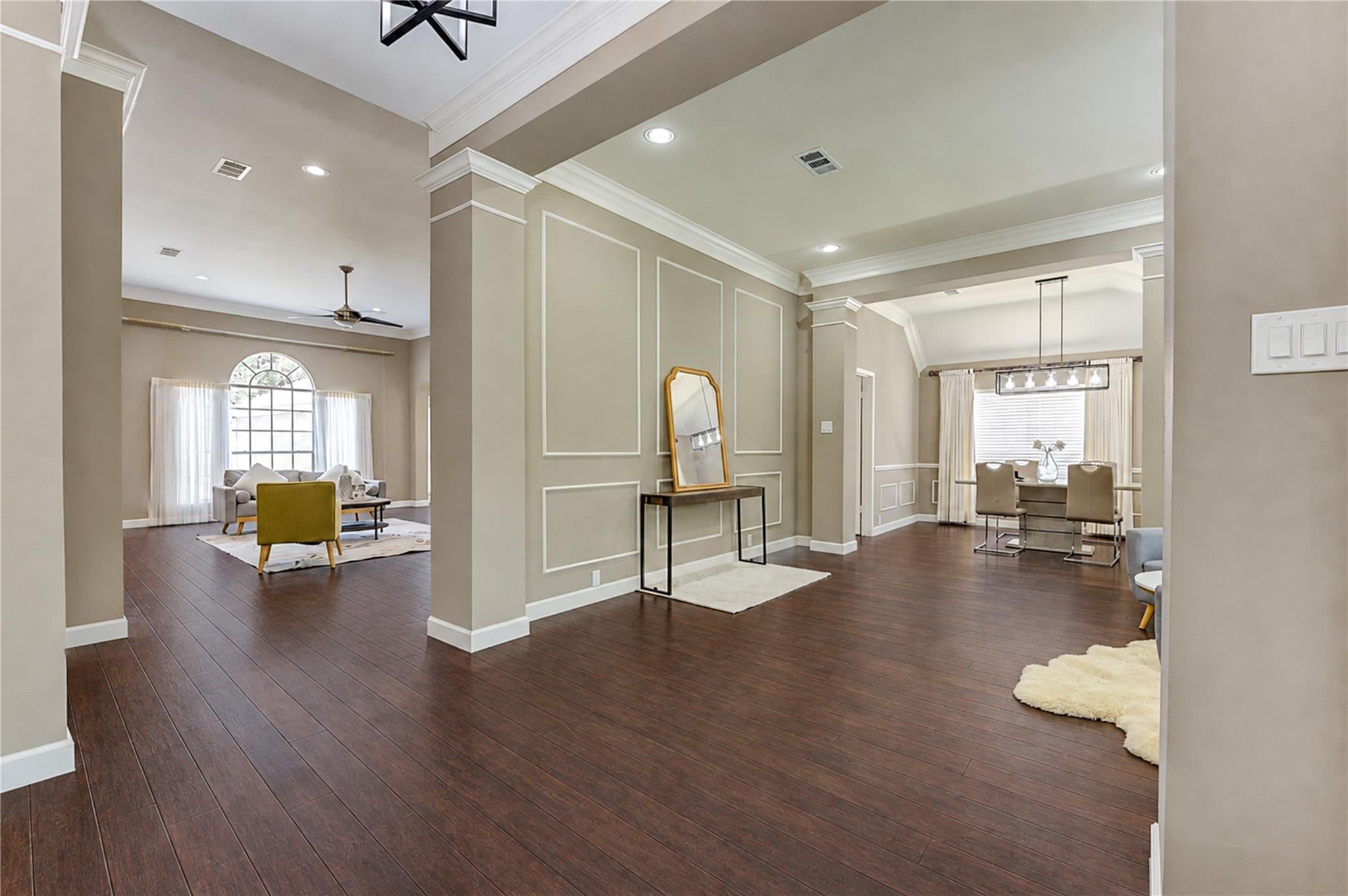 3223 Richland Dr, Sugar Land, TX 77478 photo