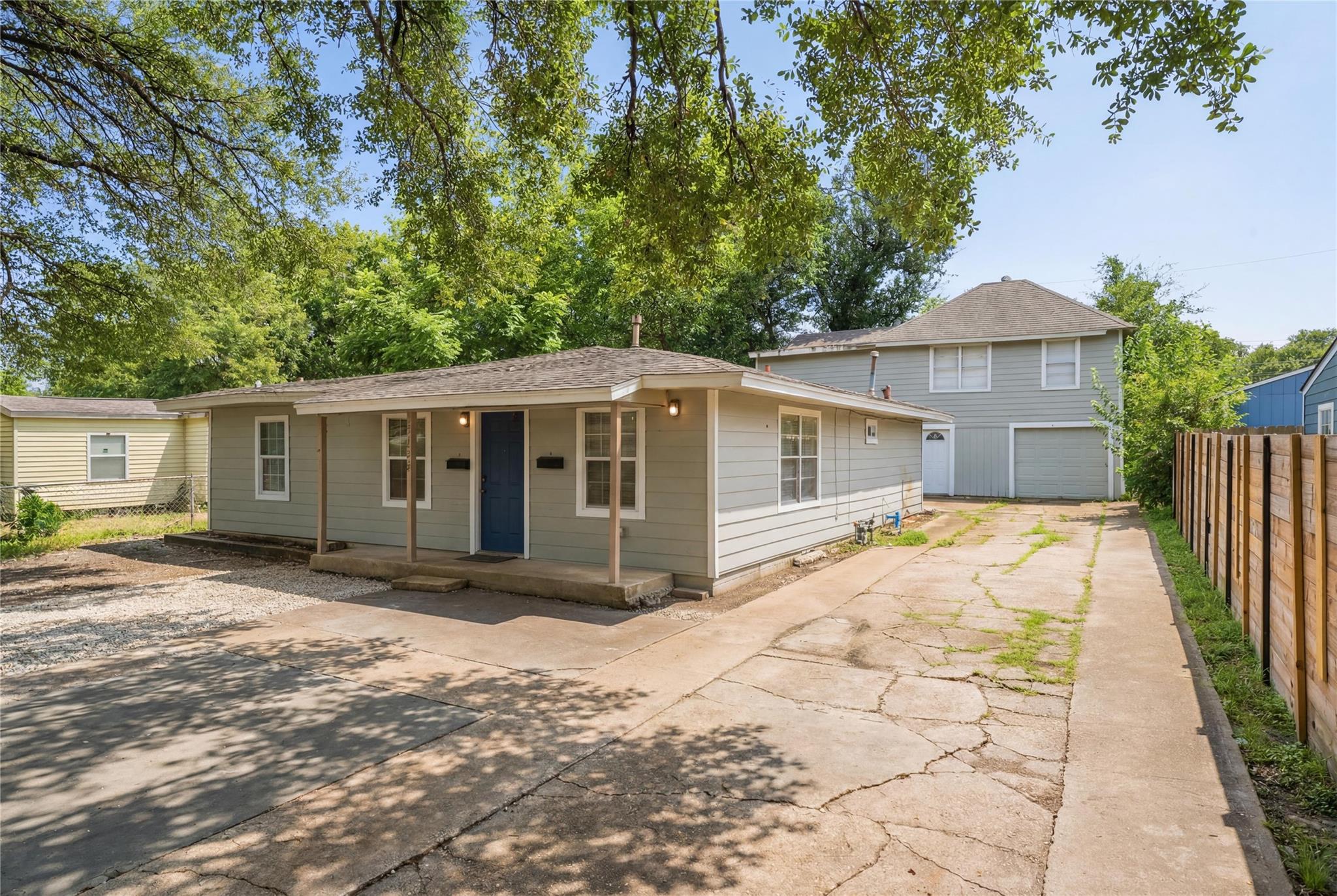 6526 Linden St, Houston, TX 77087