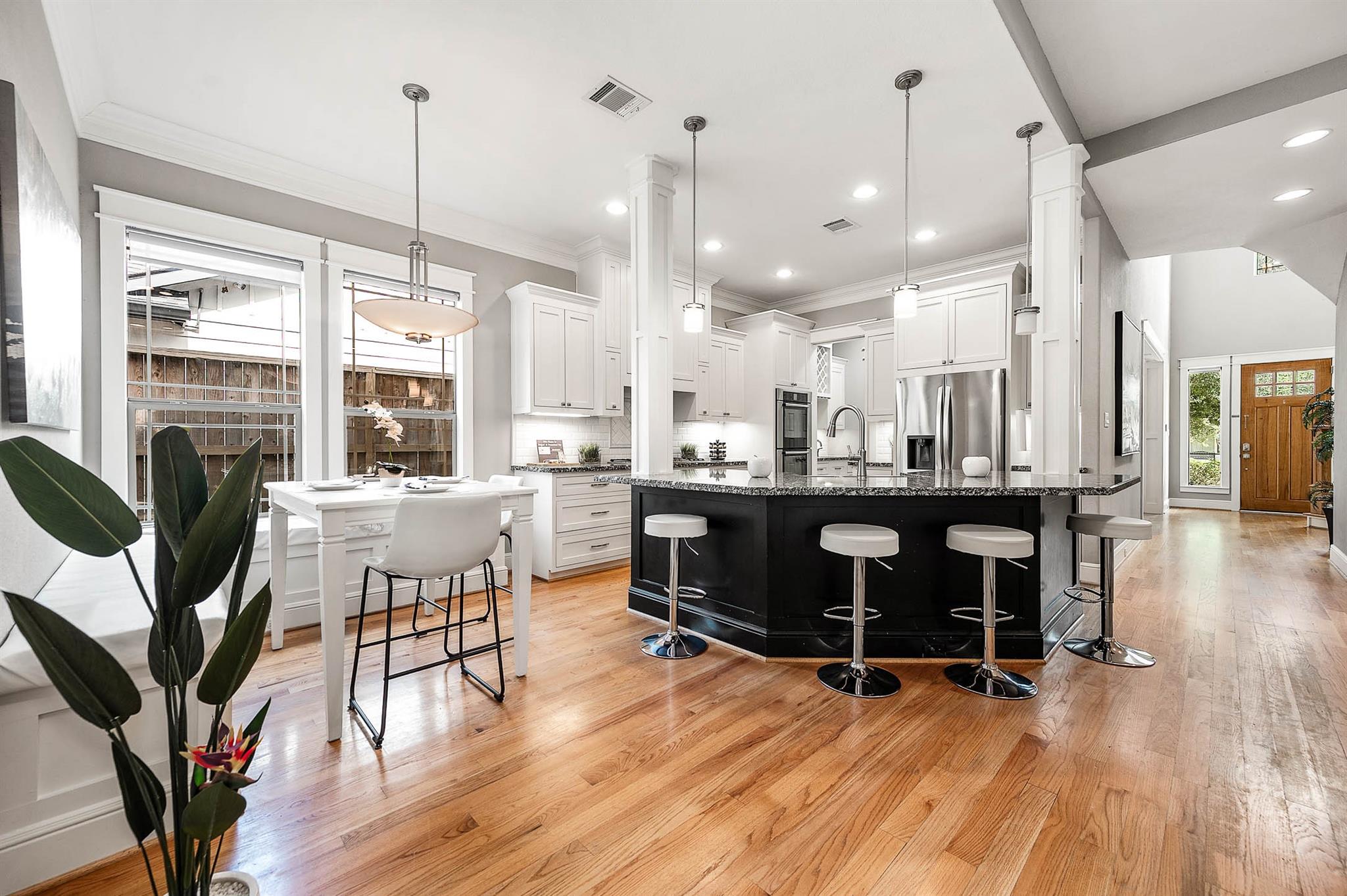 1740 Nina Lee Ln, Houston, TX 77018 photo