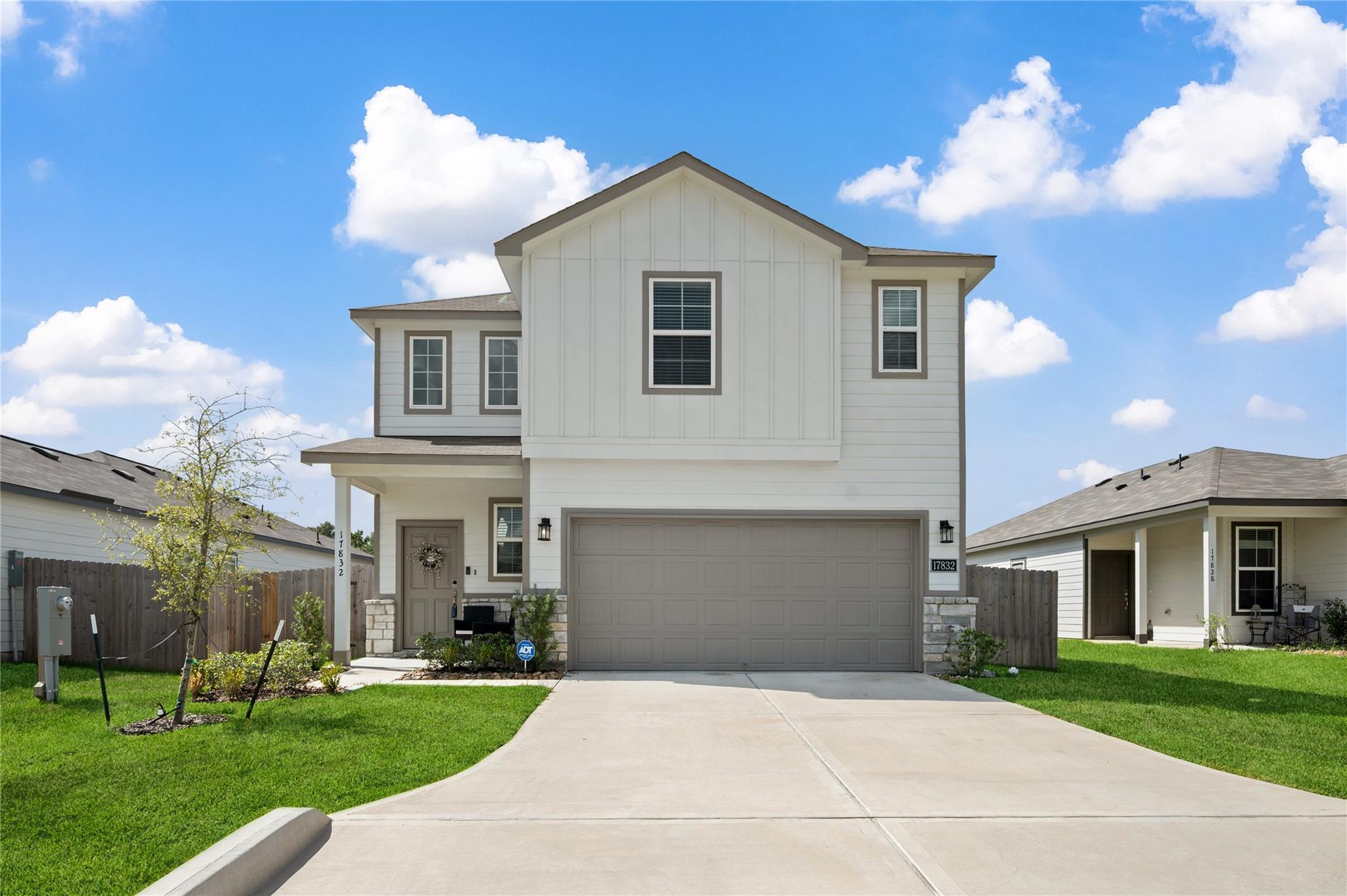17832 Lionheart Rd, Conroe, TX 77306