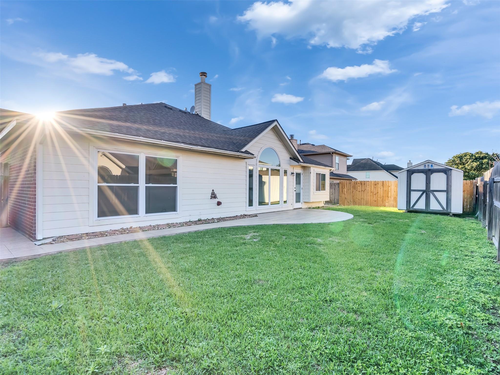 8018 Fox St, Baytown, TX 77523 photo