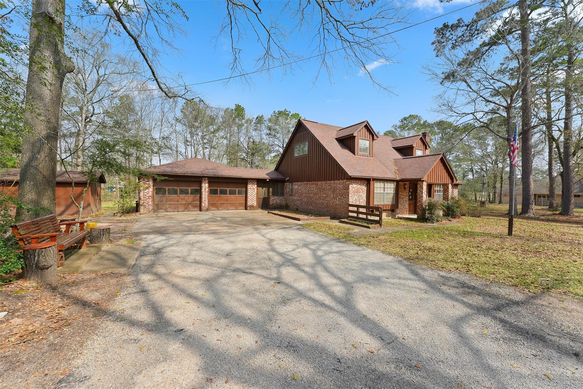 31926 Dobbin Huffsmith Rd, Magnolia, TX 77354 photo