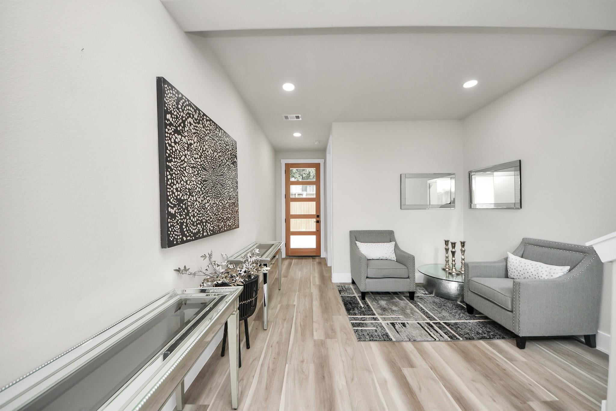 2014 Blodgett St, Houston, TX 77004 photo