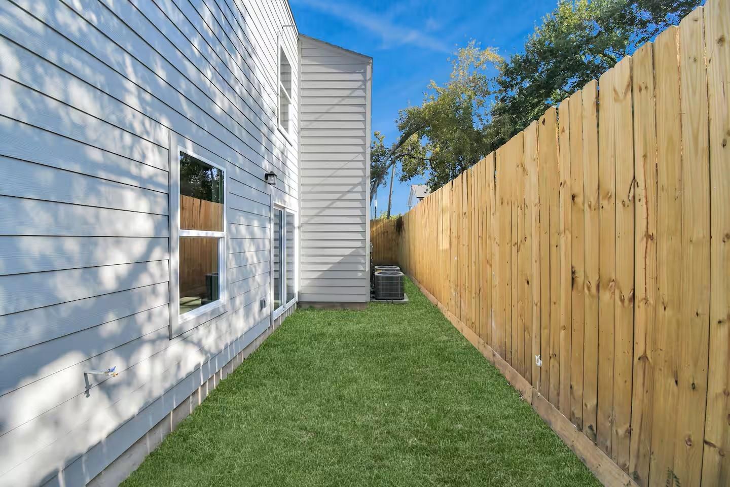 3318 Wichita St, Houston, TX 77004 photo