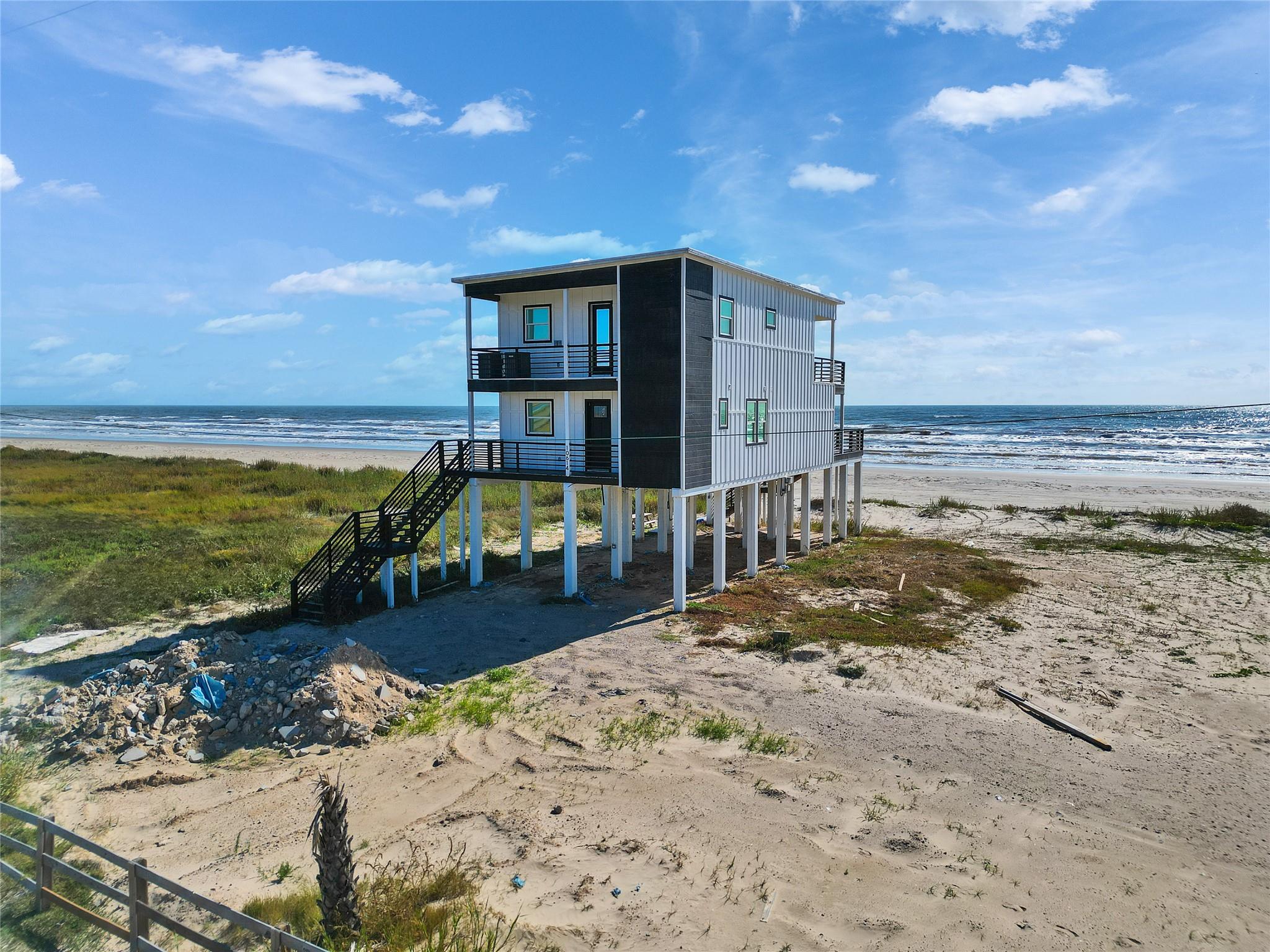 10602 10614 Blue Water Hwy, Freeport, TX 77541 photo