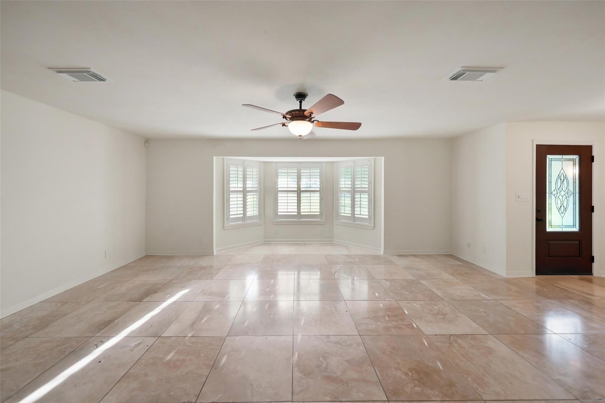 83 County Road 3189c, Cleveland, TX 77327 photo
