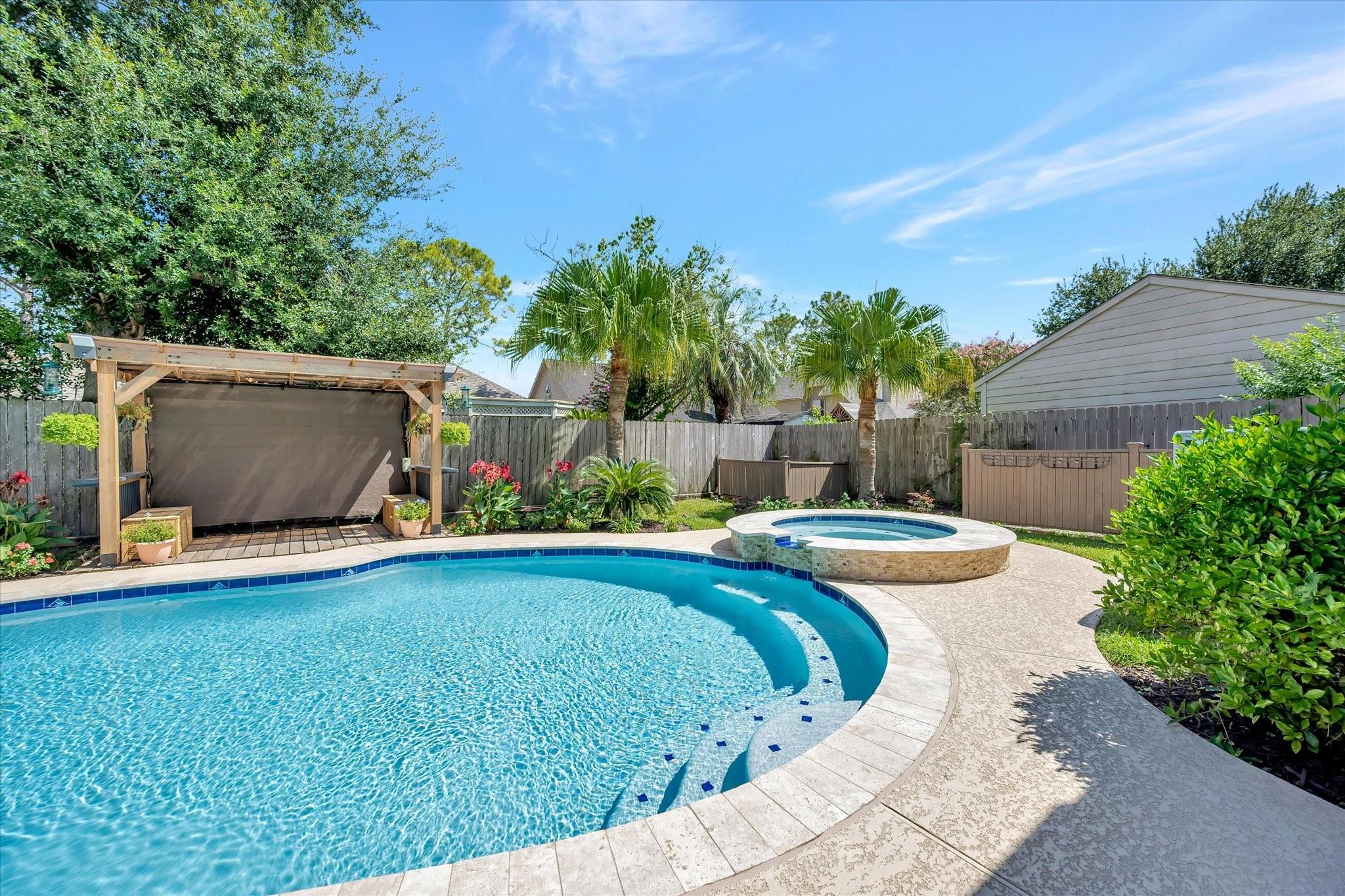 830 Island Meadow Ct, Houston, TX 77062 photo