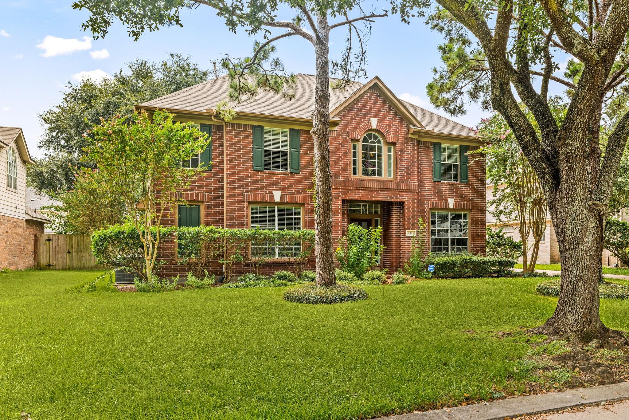 9423 Walnut Brook Ct, Houston, TX 77040 photo