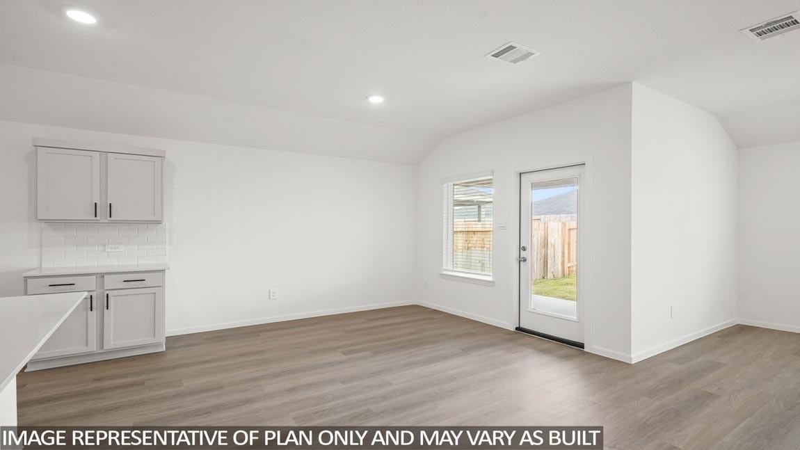 16816 Country Roots Ave, Conroe, TX 77302 photo