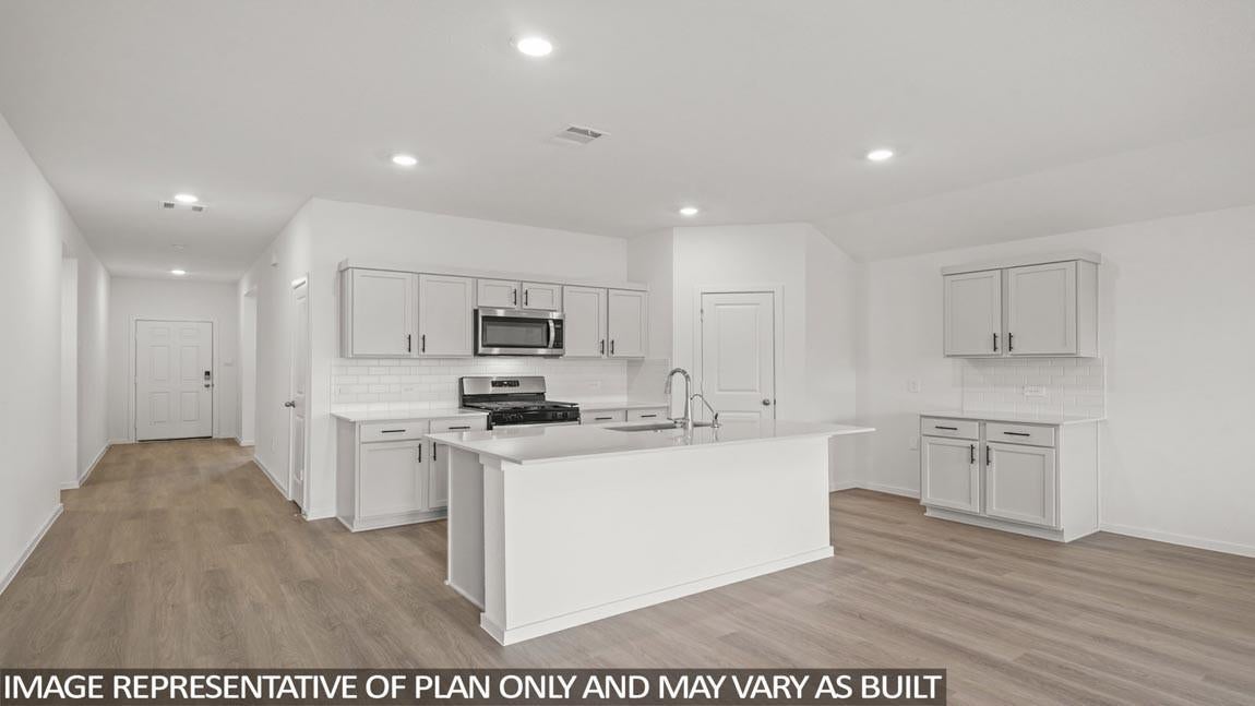 16816 Country Roots Ave, Conroe, TX 77302 photo