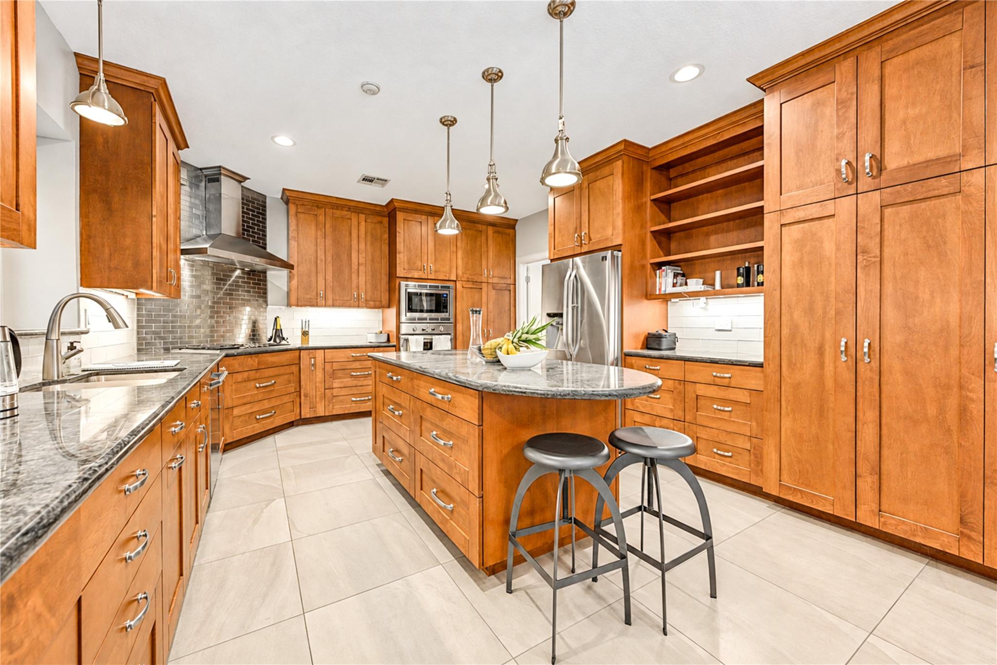 807 Spear Point Cv, Houston, TX 77079 photo