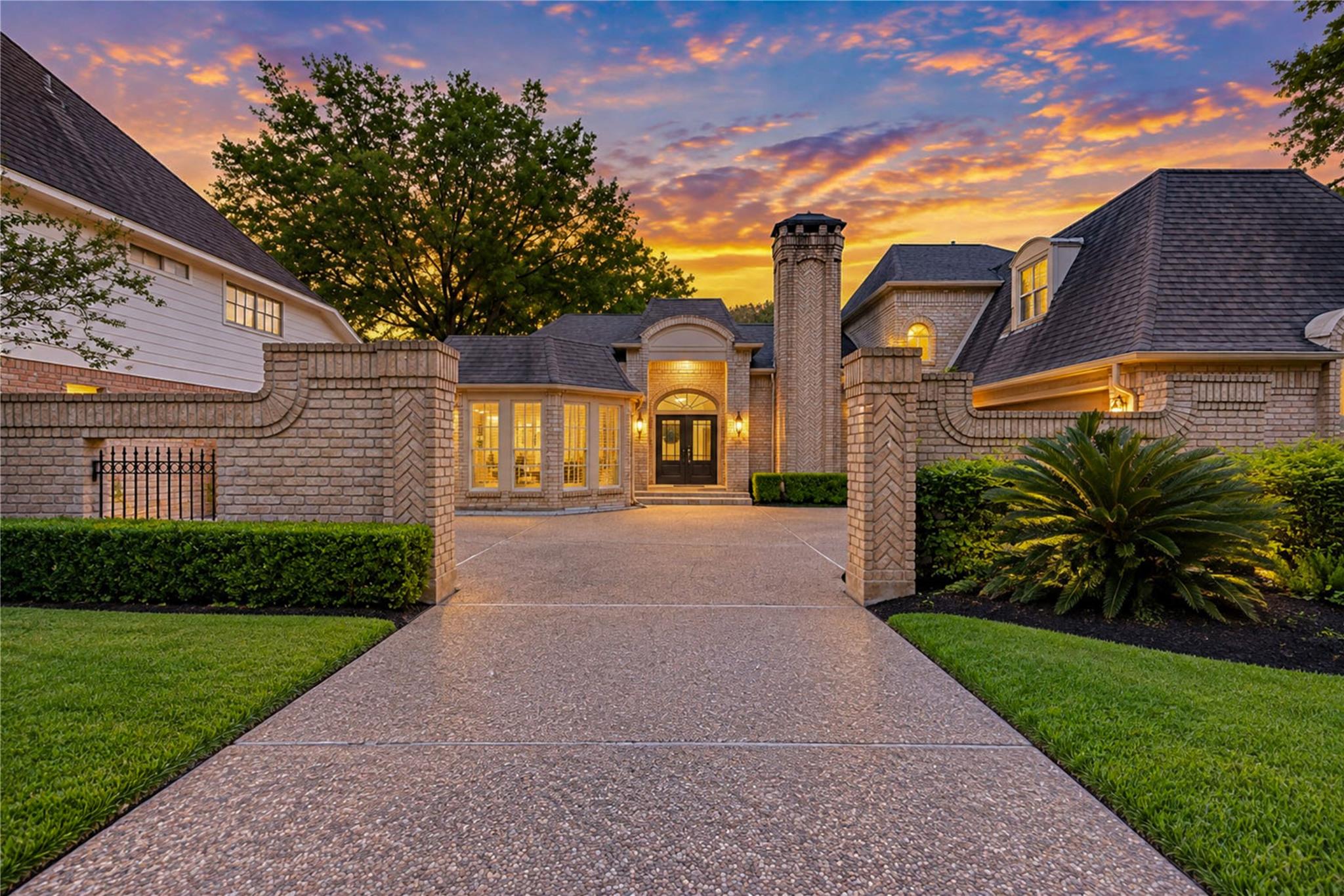807 Spear Point Cv, Houston, TX 77079 photo