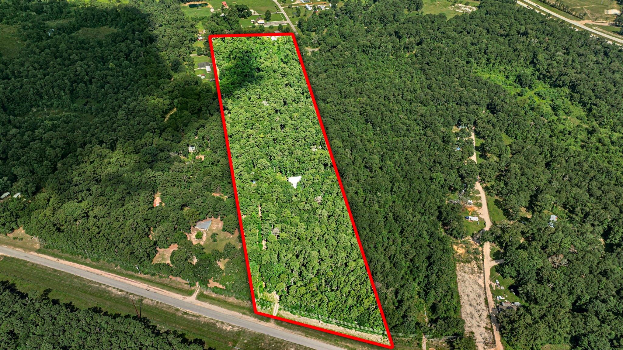 16852 Houston Rd, Conroe, TX 77302
