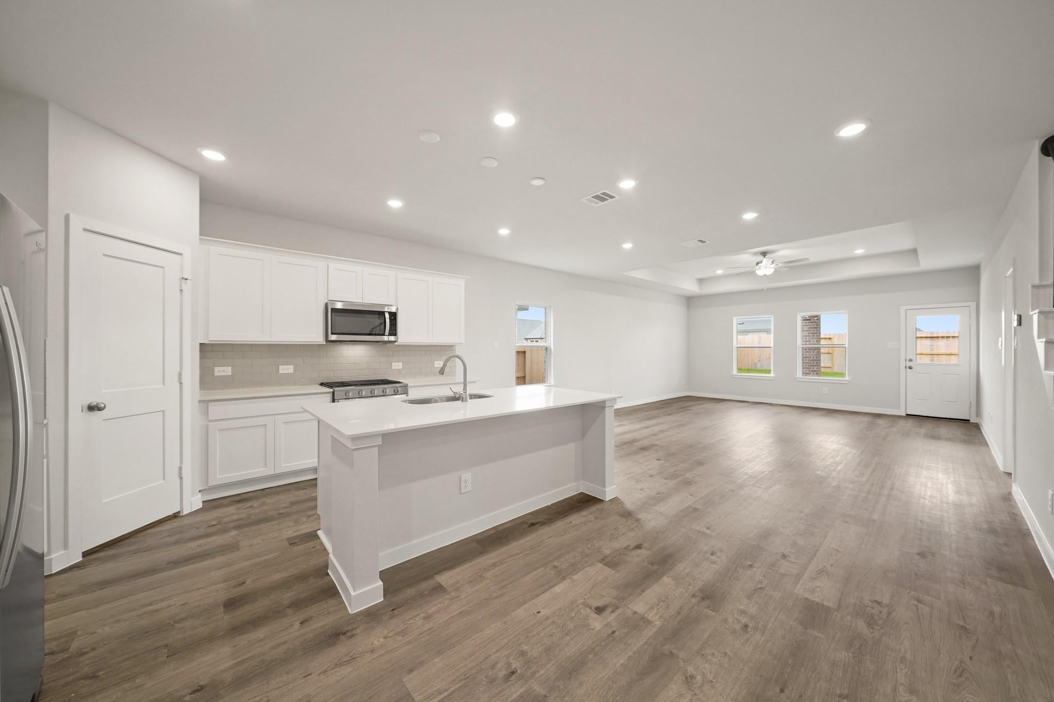 8522 Light Rail Dr, Fulshear, TX 77441 photo