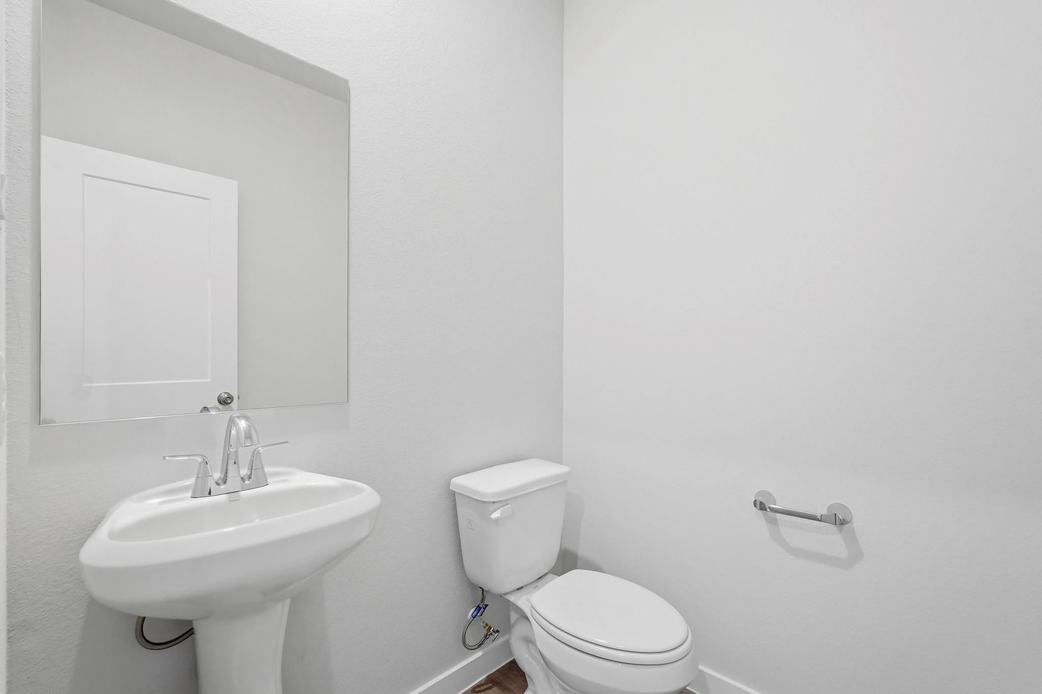 25448 Blossom Ct, Montgomery, TX 77316 photo