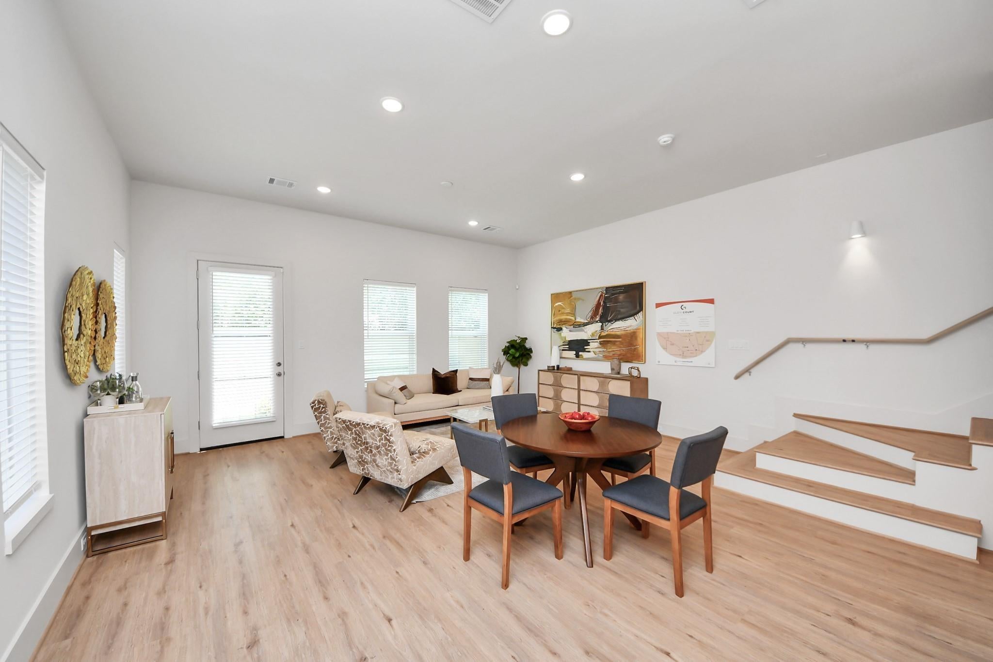 1043 Glen Ave, Houston, TX 77088 photo