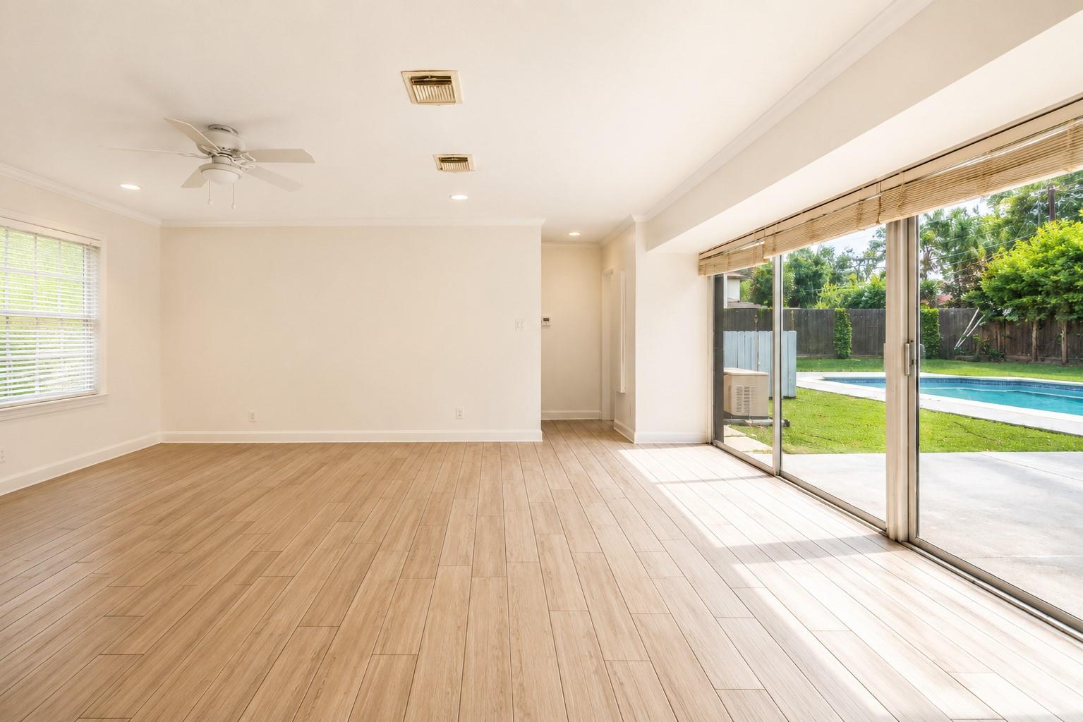 5666 Willers Way, Houston, TX 77056 photo