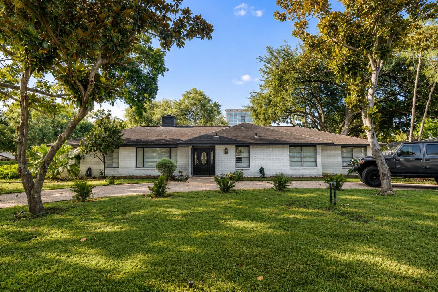 5666 Willers Way, Houston, TX 77056