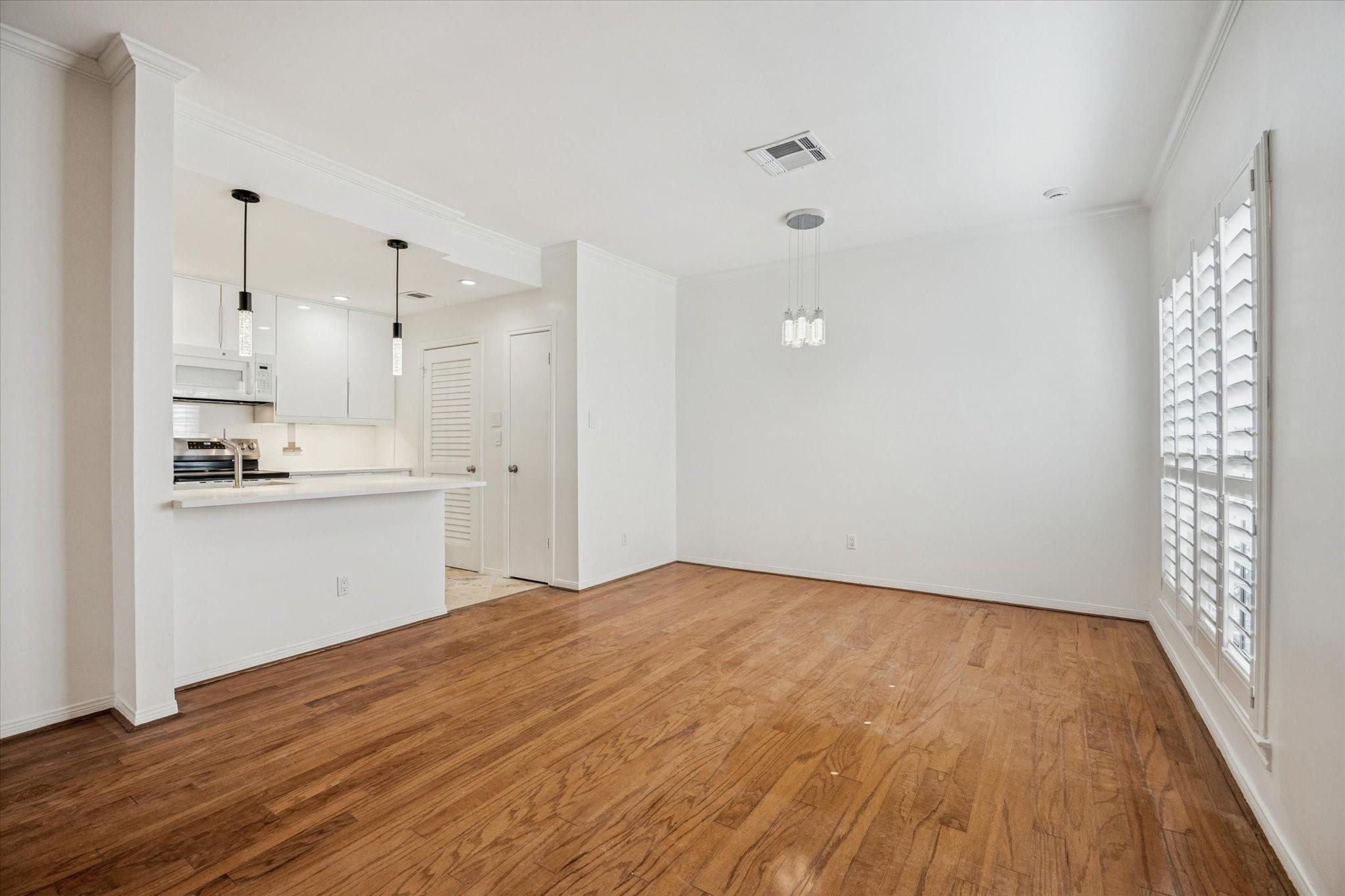 2220 Bering Dr #26, Houston, TX 77057 photo