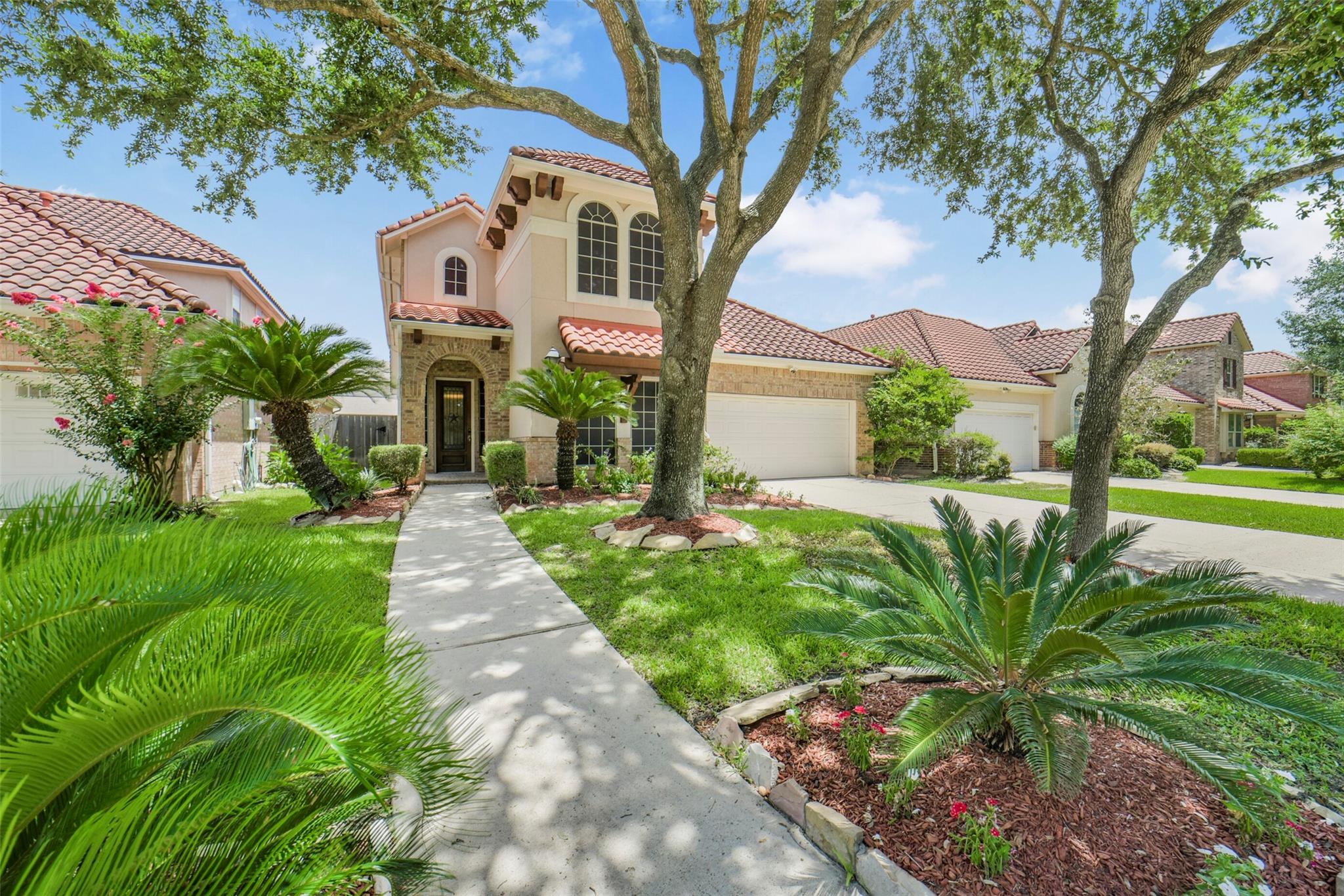 82 Cherry Hills Dr, Jersey Village, TX 77064