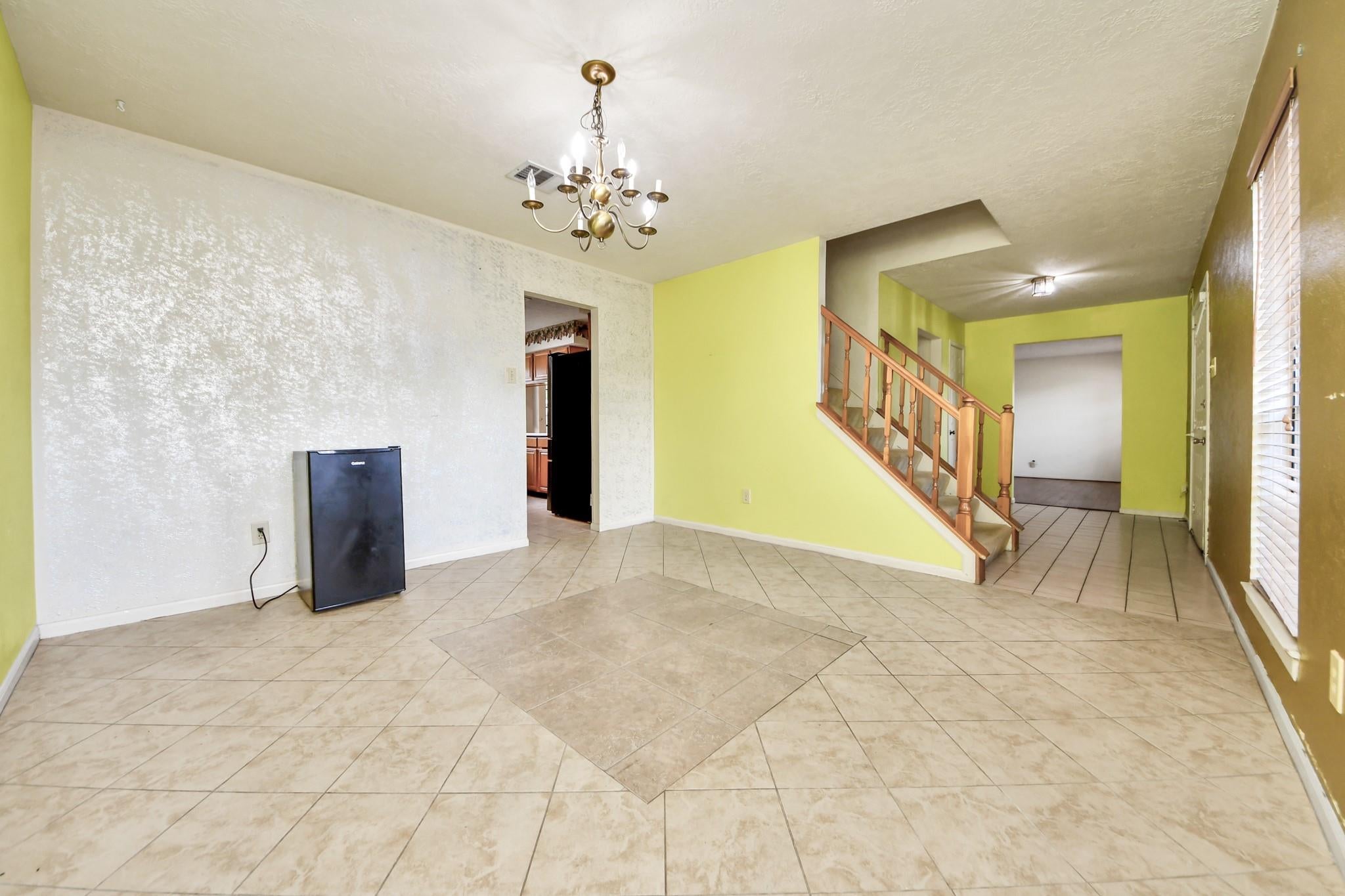 8411 Sunny Ridge Dr, Houston, TX 77095 photo