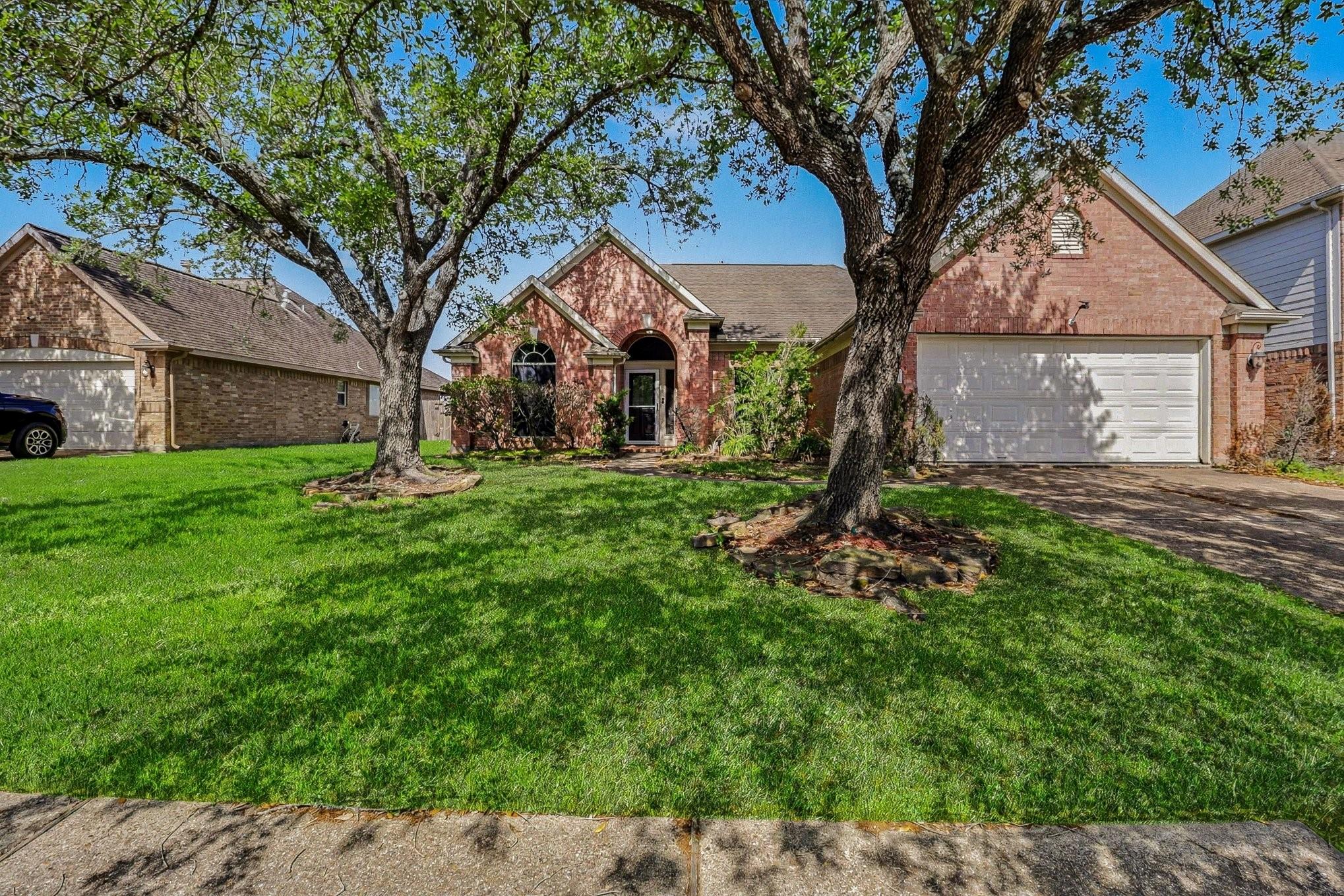 8003 Beaver St, Baytown, TX 77523