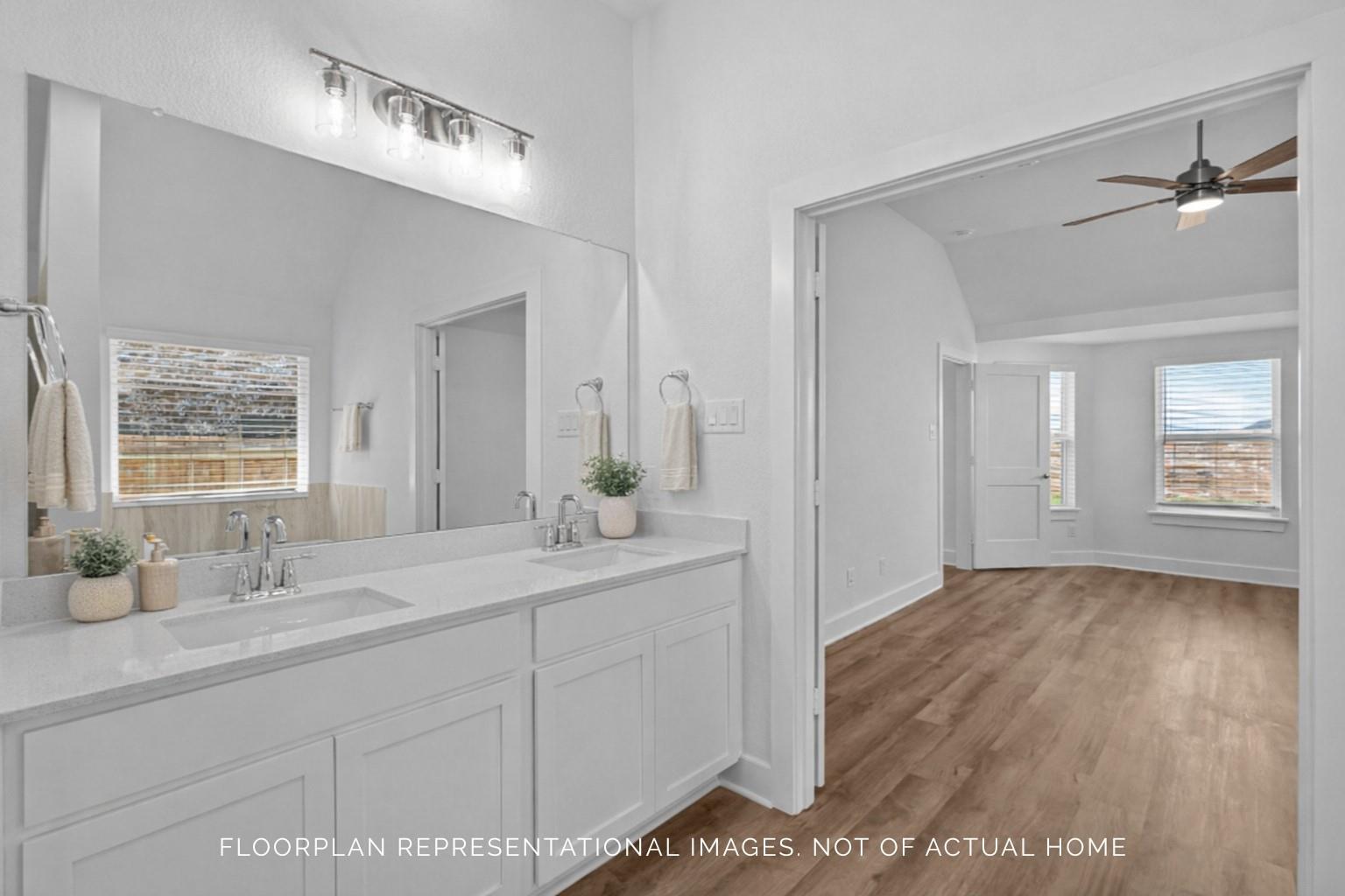 2219 Lone Bronco Blvd, Rosenberg, TX 77471 photo