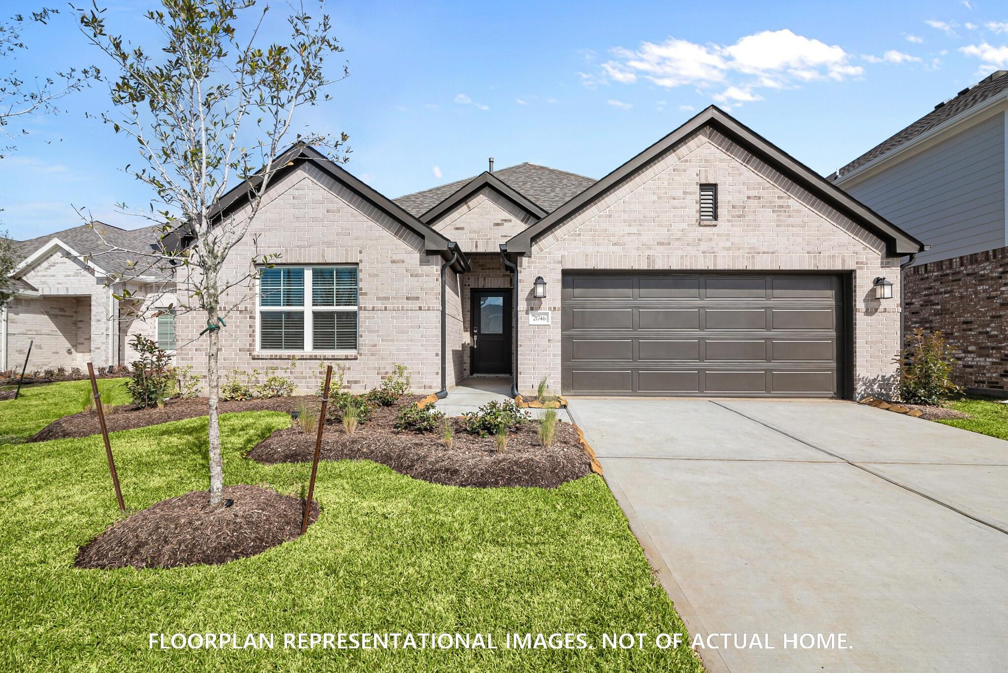 2219 Lone Bronco Blvd, Rosenberg, TX 77471 photo