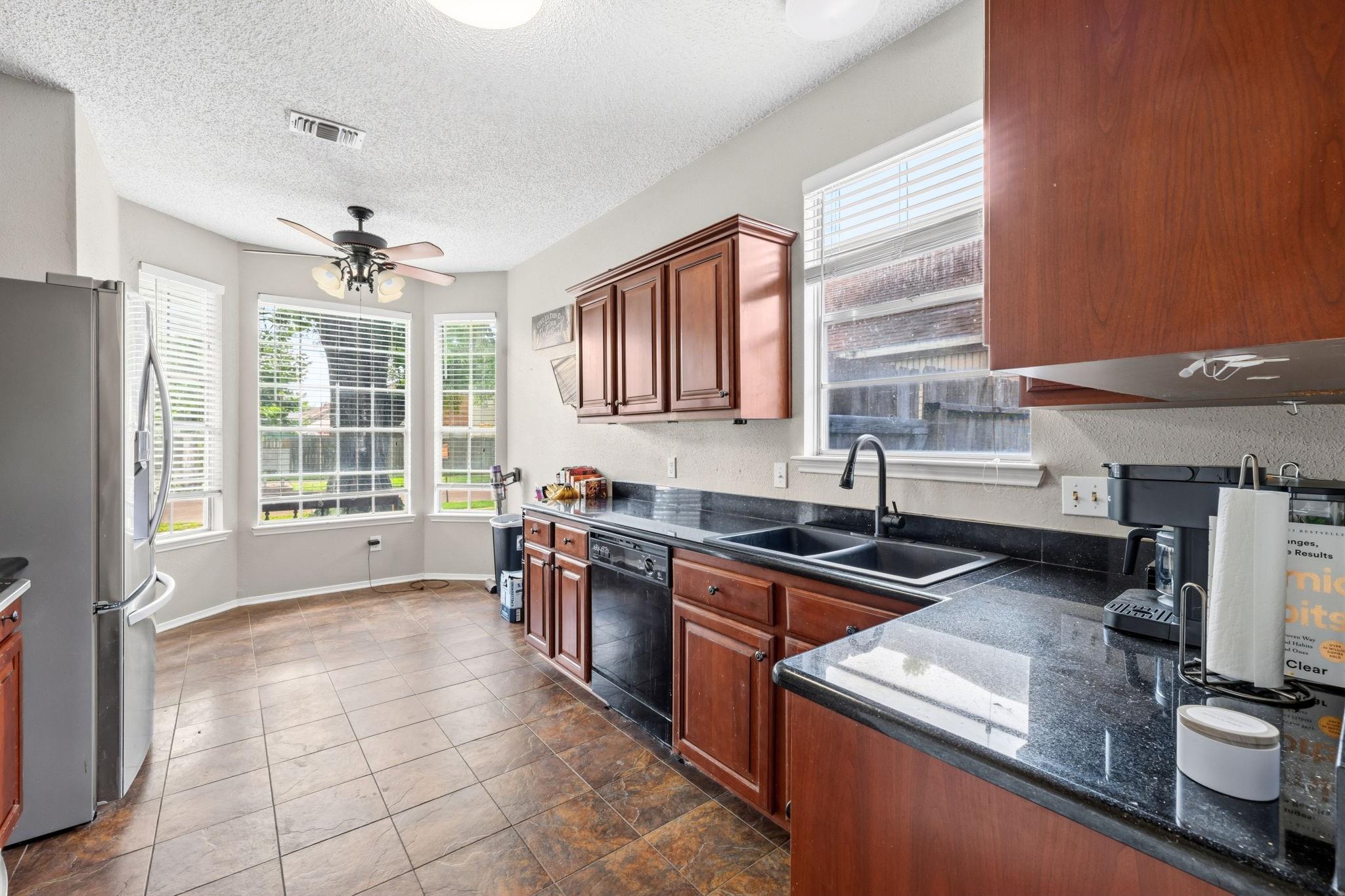 7707 Trail Blazer Dr, Houston, TX 77040 photo