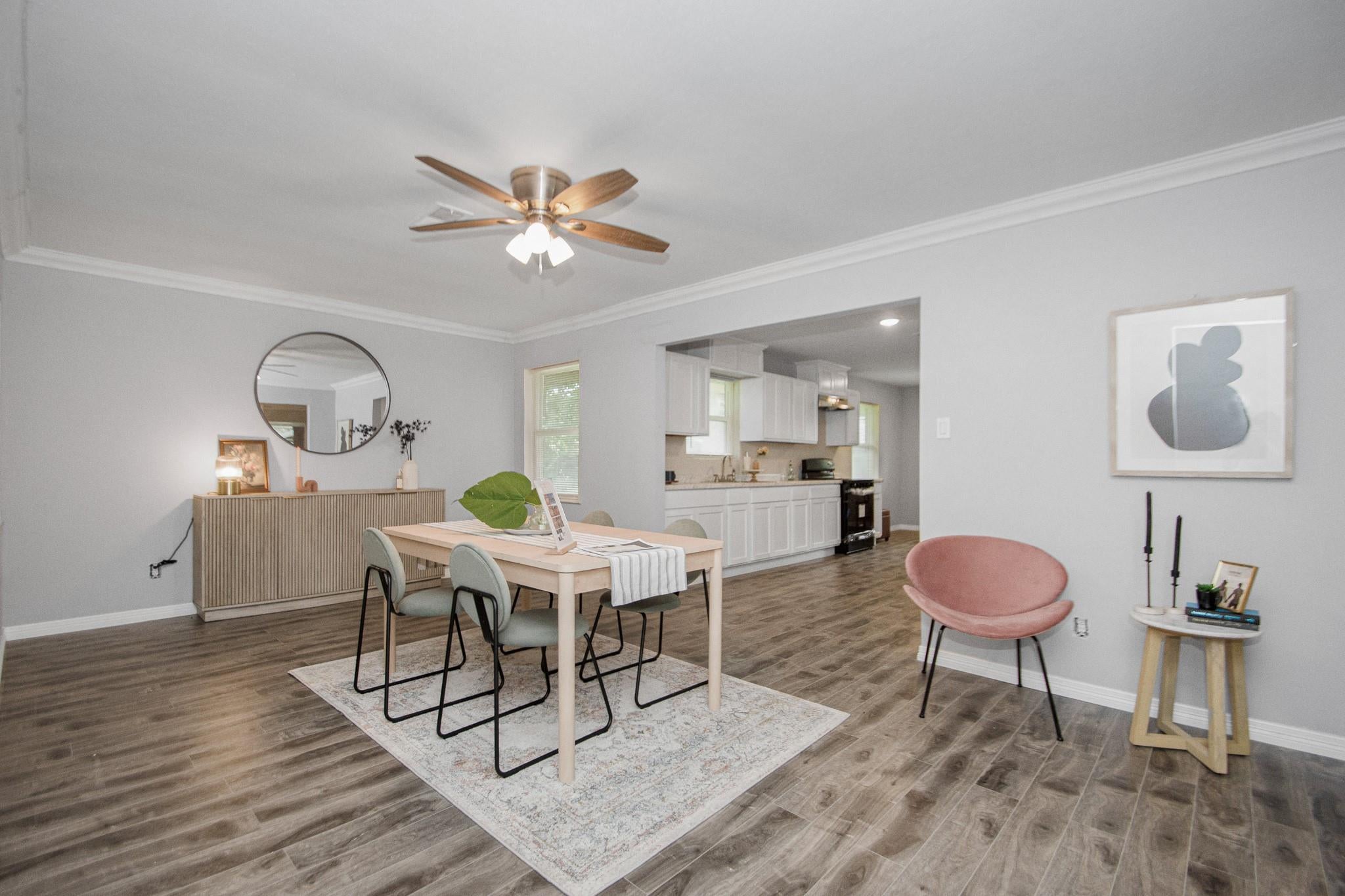 2002 Nottingham St, Pasadena, TX 77502
