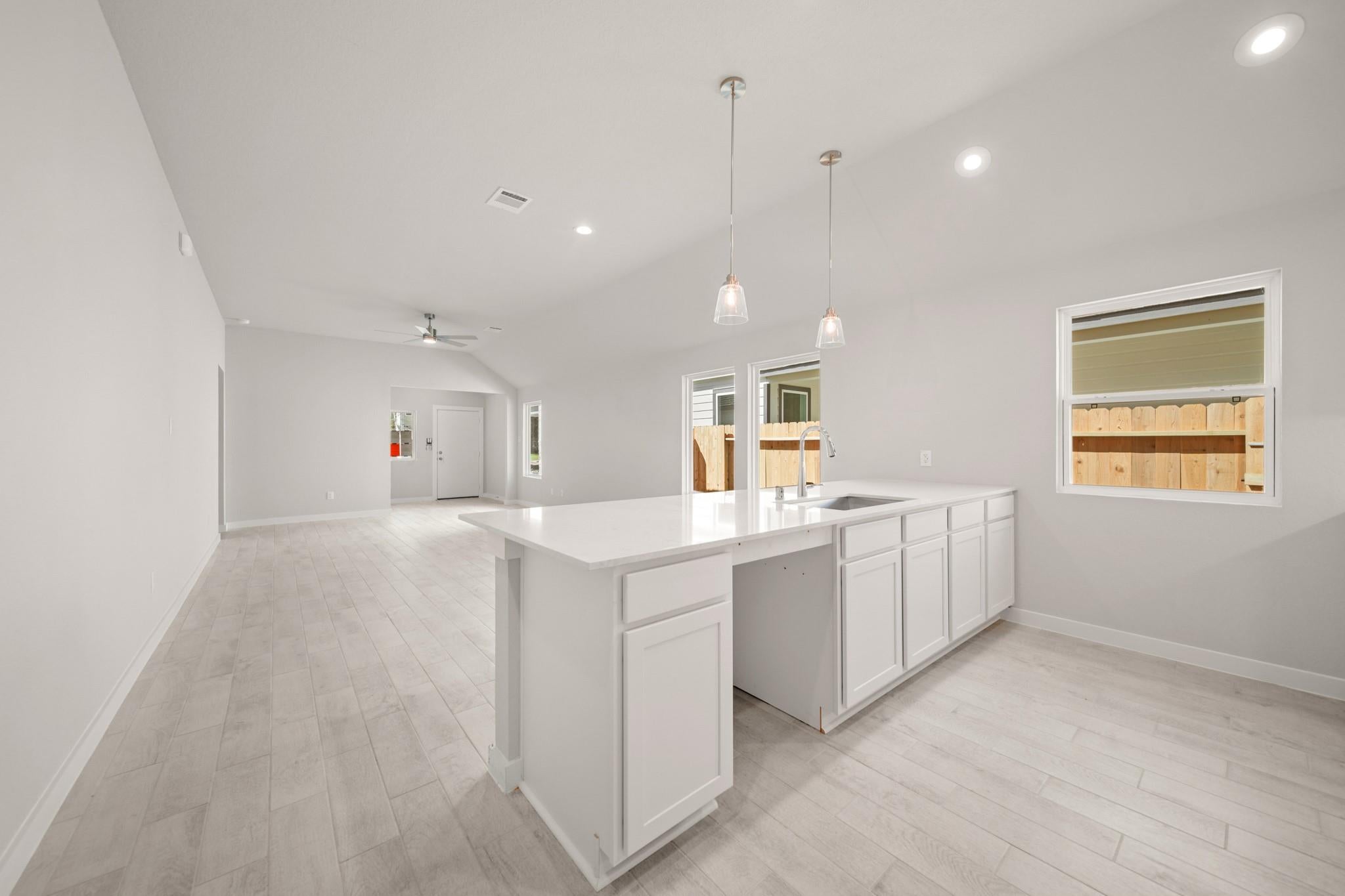 6530 Cypress Landing Ln, Humble, TX 77338 photo