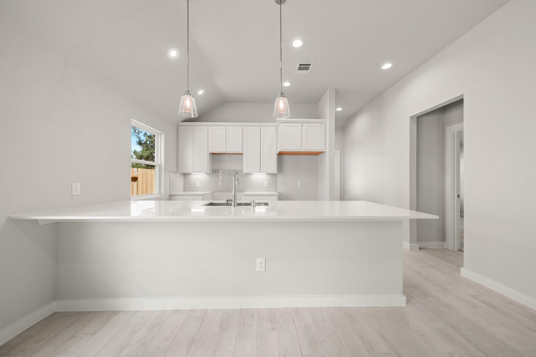 6530 Cypress Landing Ln, Humble, TX 77338 photo