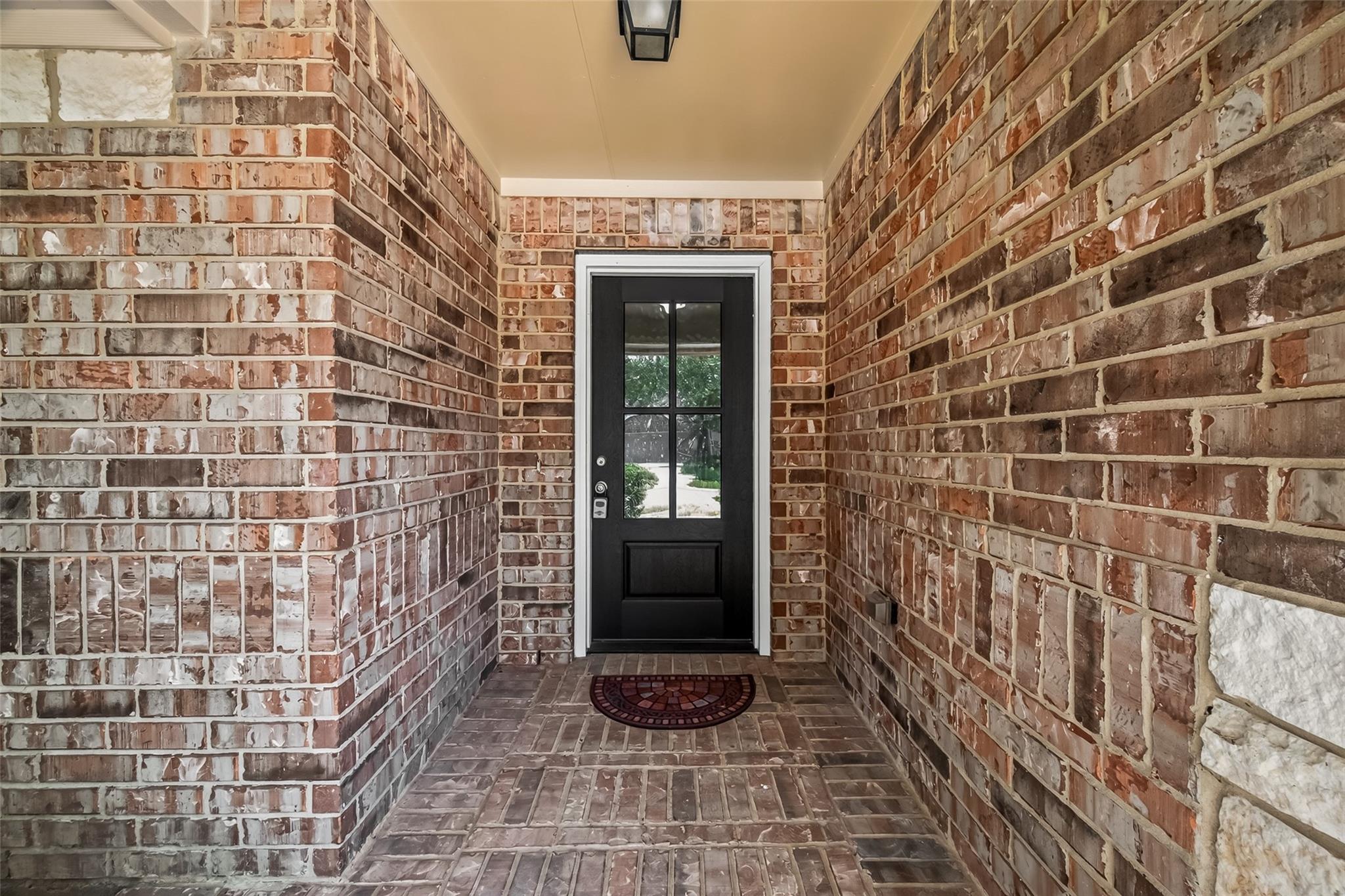4714 Lake Rim Dr, Alvin, TX 77511 photo