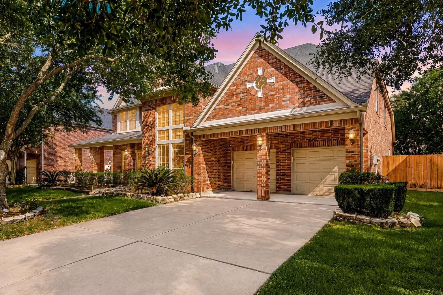1706 Lake Charlotte Ln, Richmond, TX 77406 photo