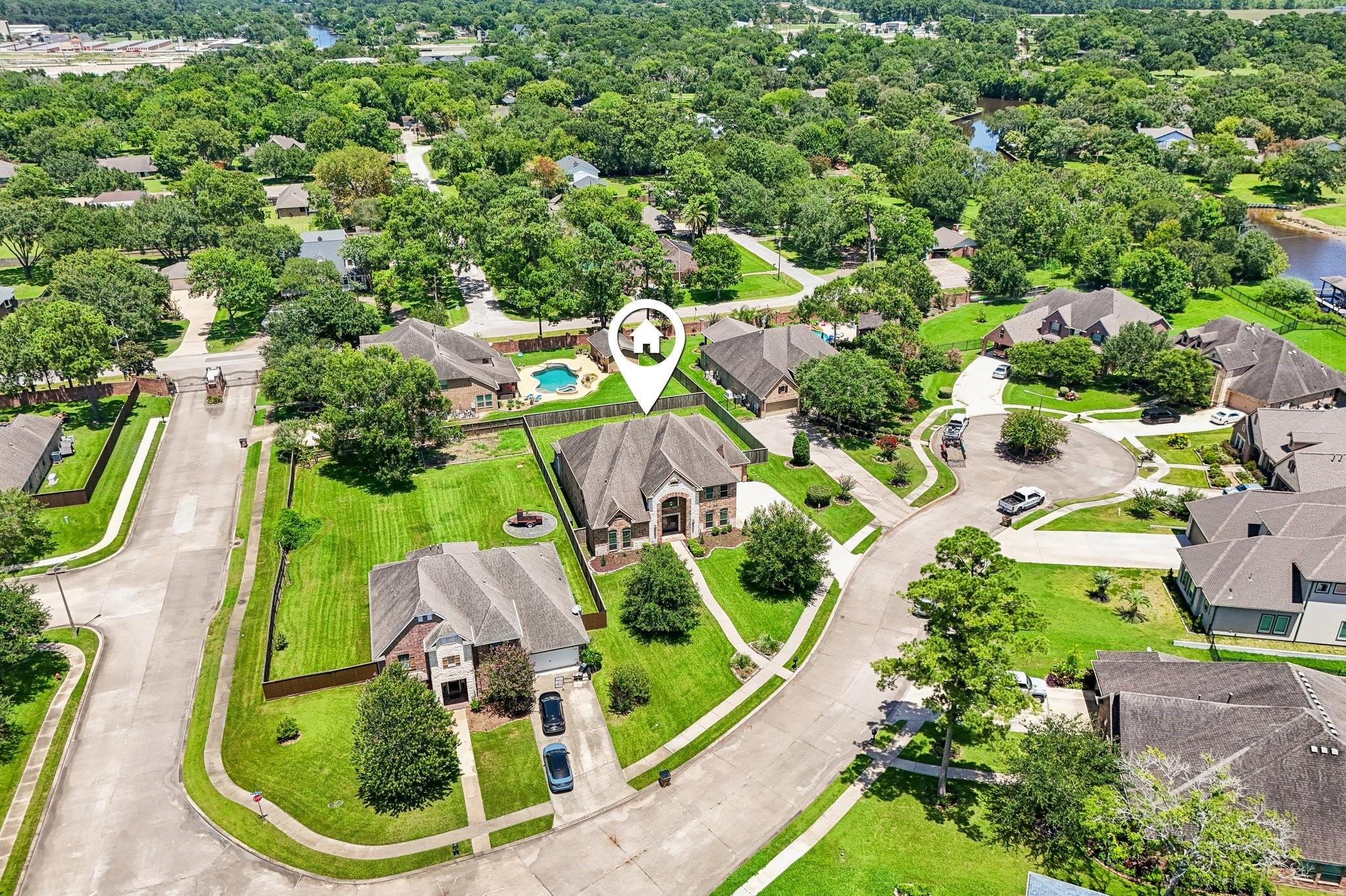405 Orchard Dr, Dickinson, TX 77539 photo