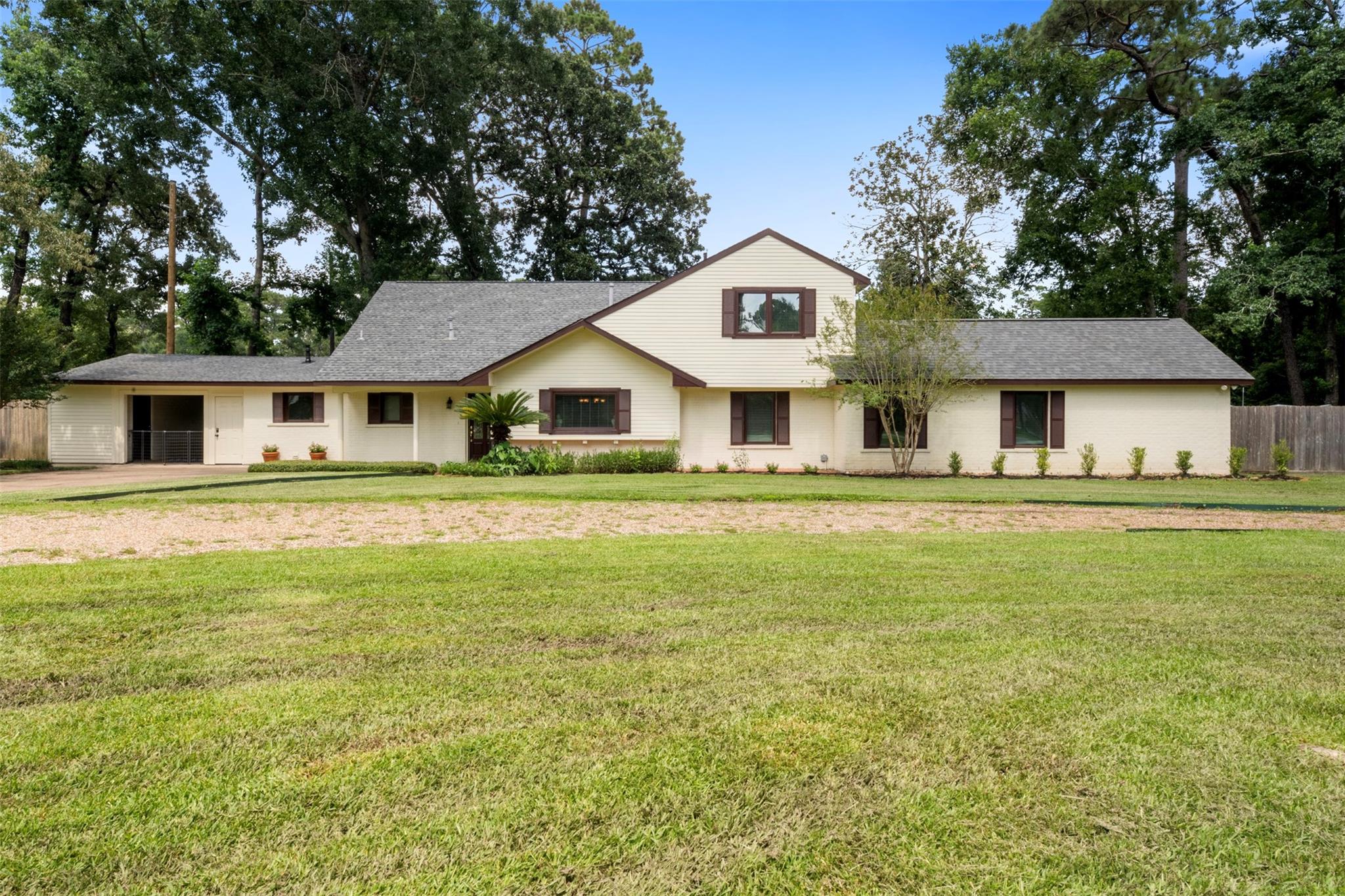 1400 Buttercup Ln, Houston, TX 77339 photo
